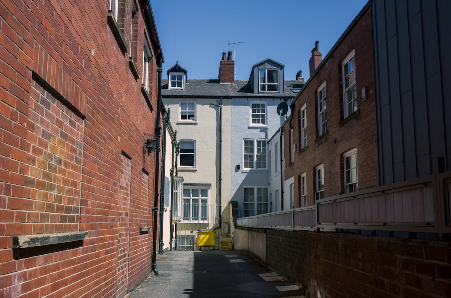 Narrow alley between two brick buildings in Leeds city centre