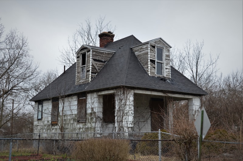 Distressed foreclosed property - off-market acquisition opportunity