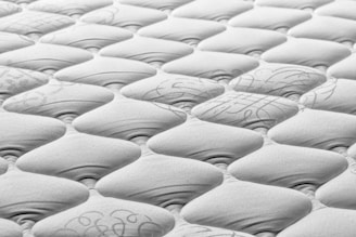 Gros plan sur un matelas propre