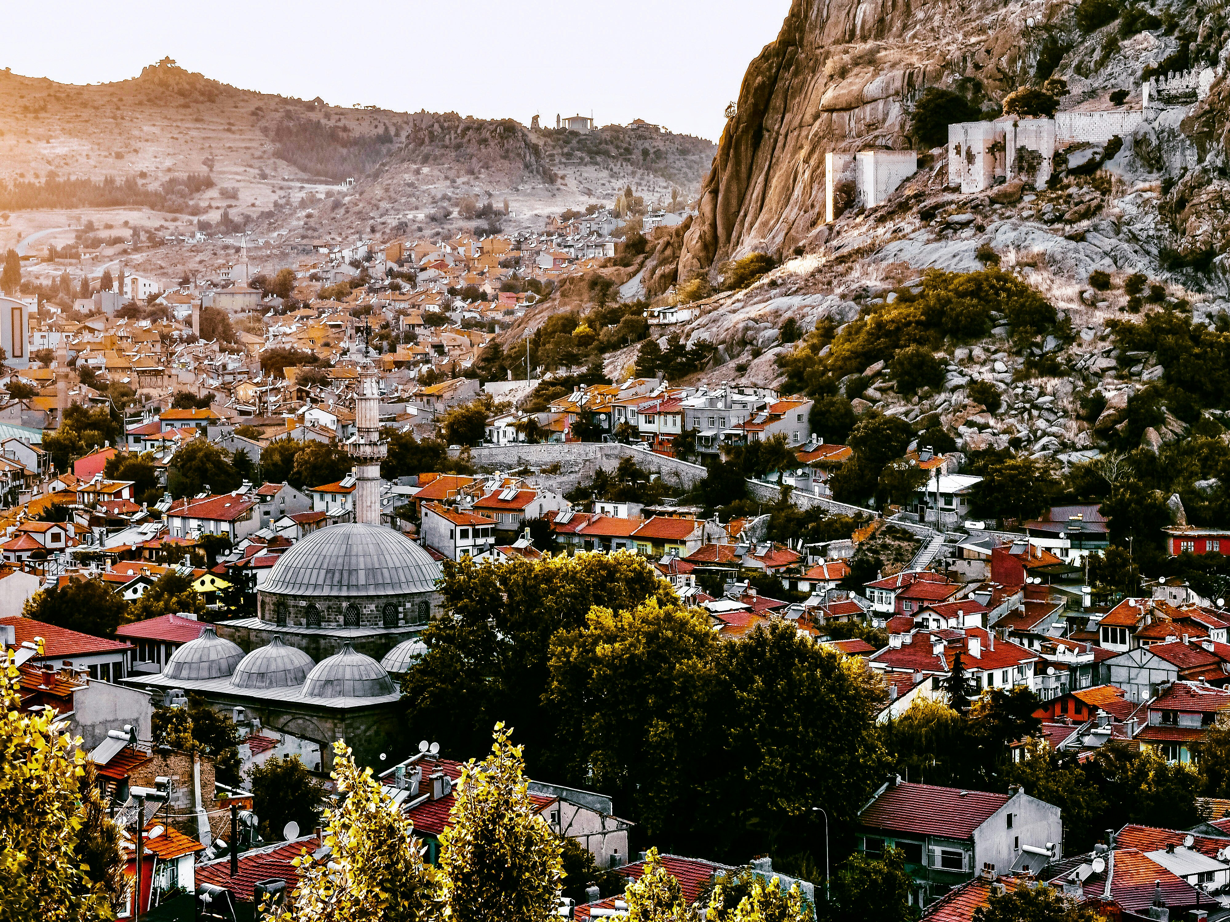 Photo by huseyinoguz