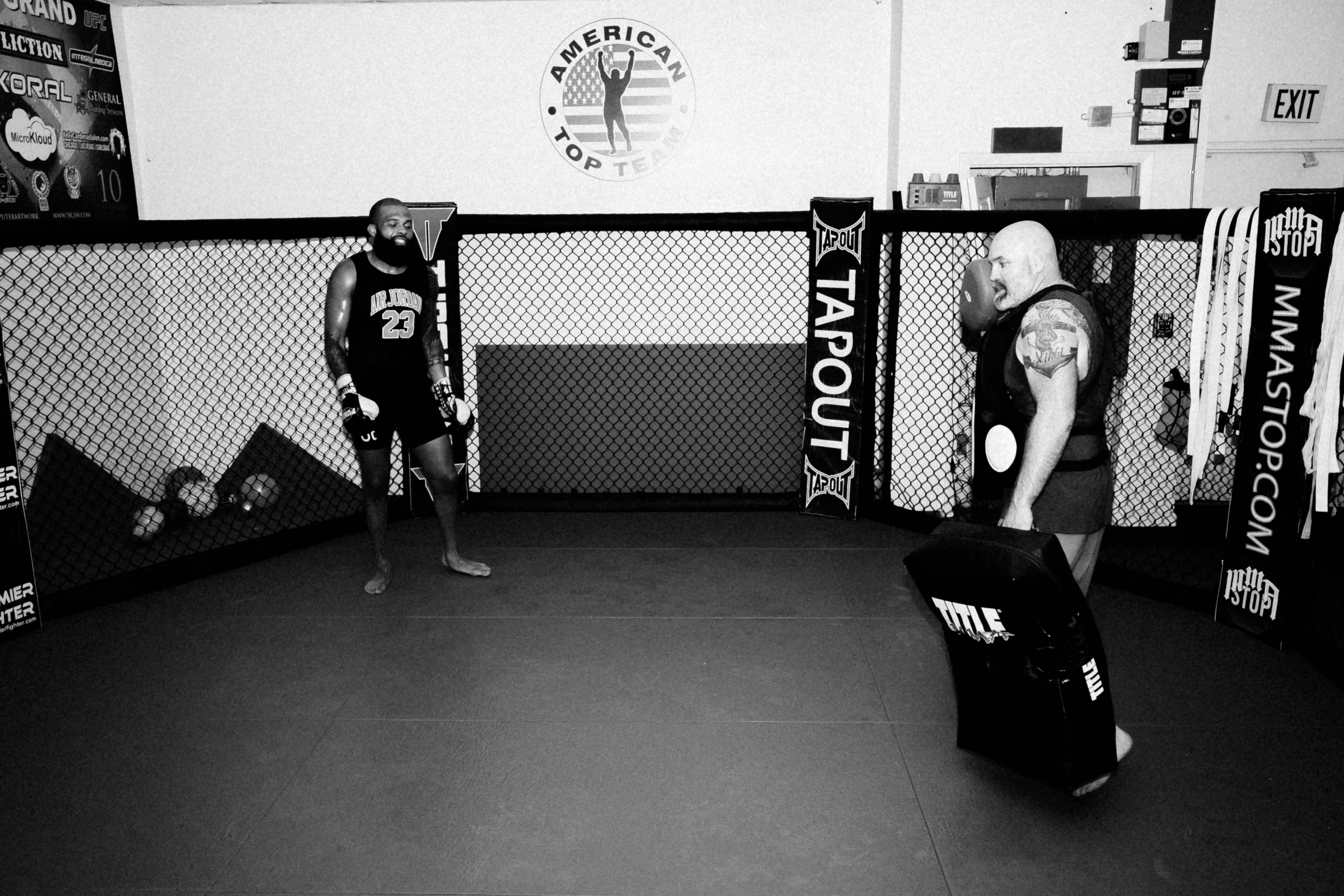 Conor McGregor återvänder till UFC: "Respektera mitt namn eller håll dig borta!"