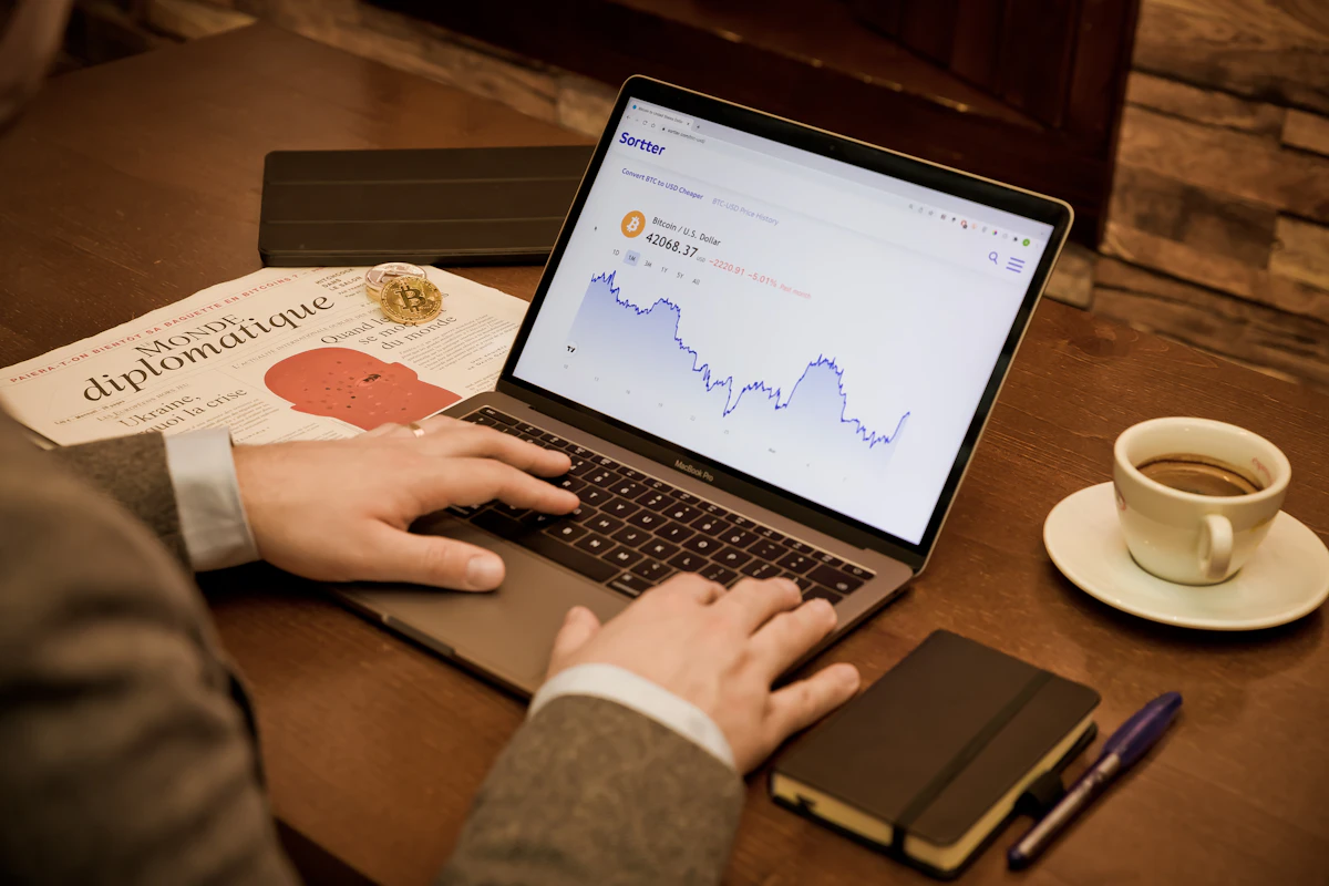 Why Do Accounting Firms Chase Late Invoices? [2026 Playbook]