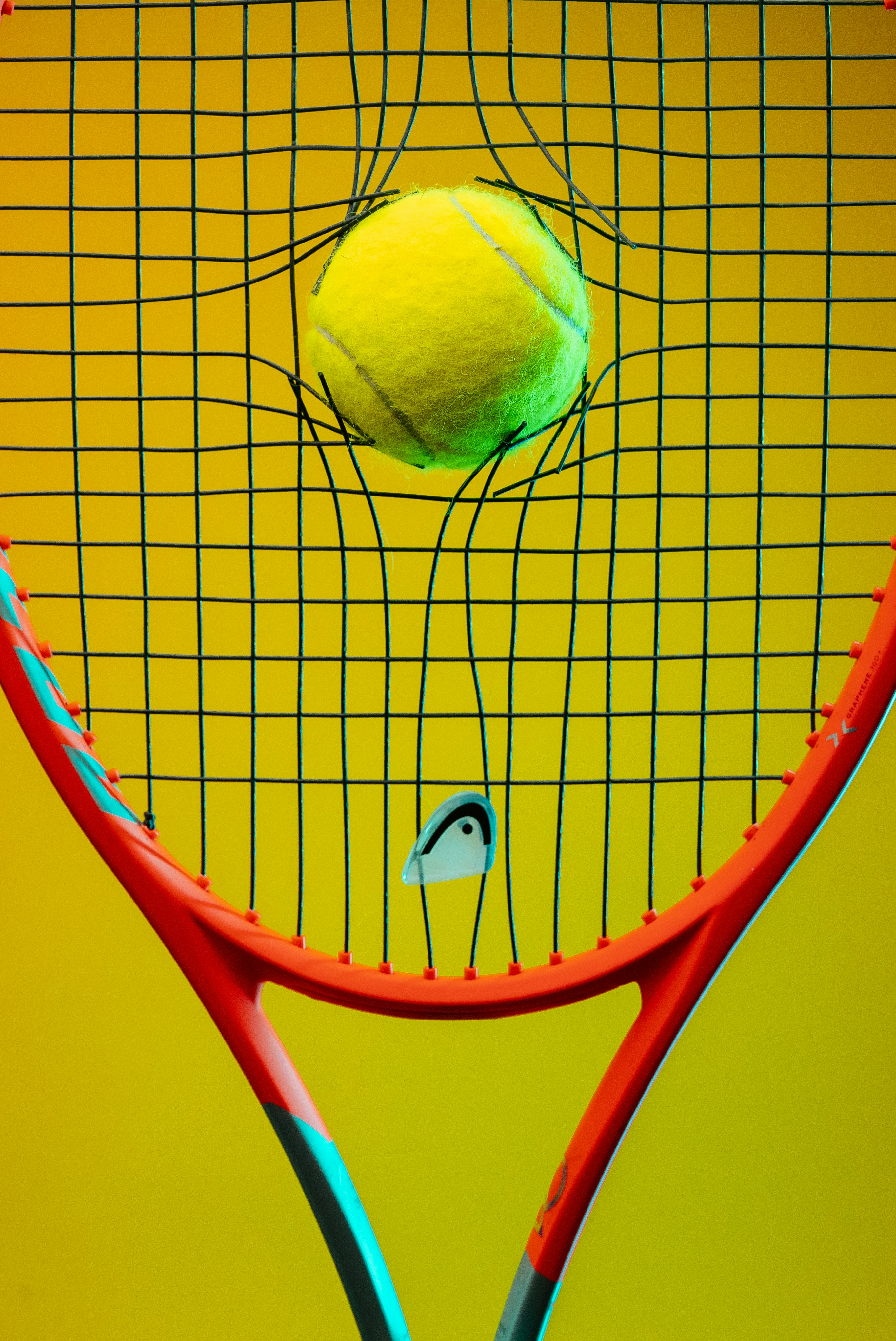 Racket strings
