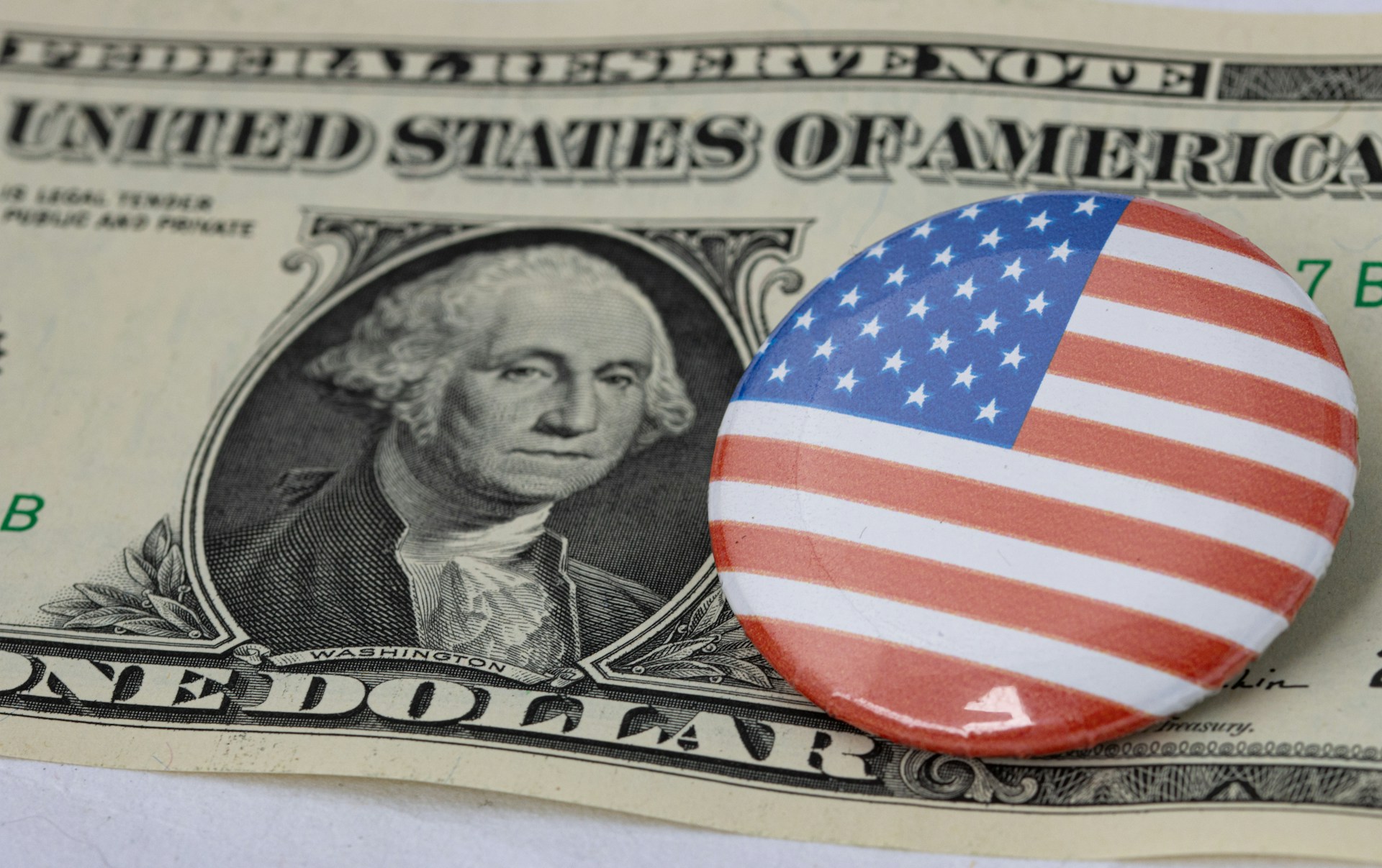 💲달러 패권, 저무는 해의 그림자인가?