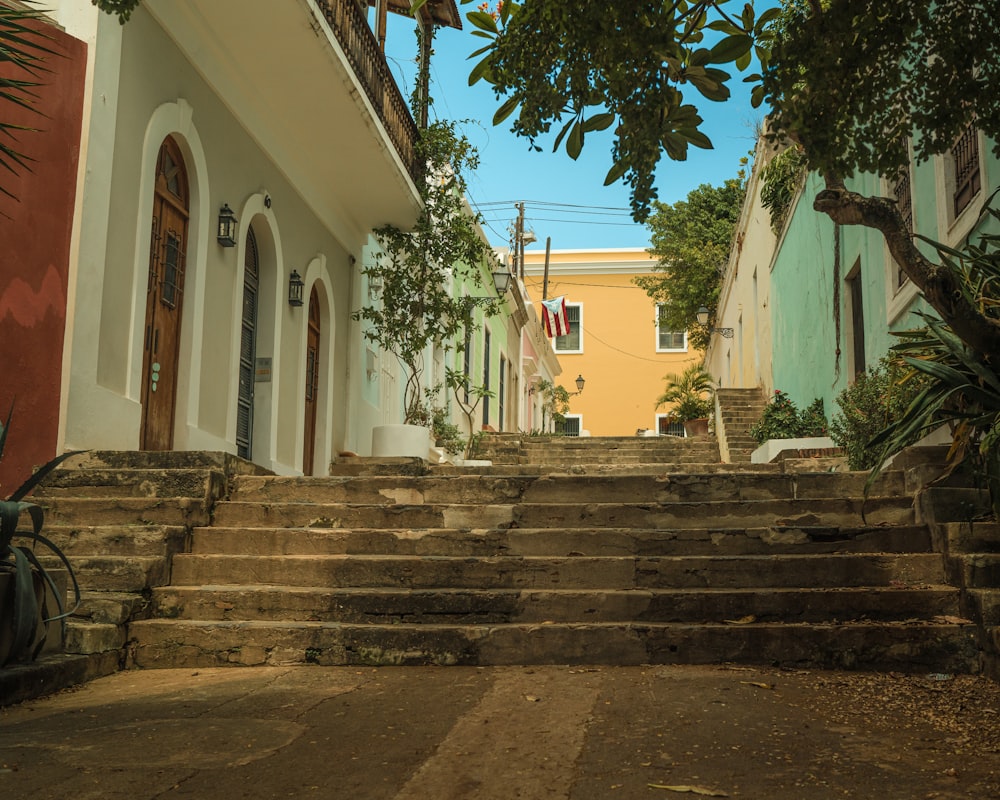 a set of steps leading up to a building