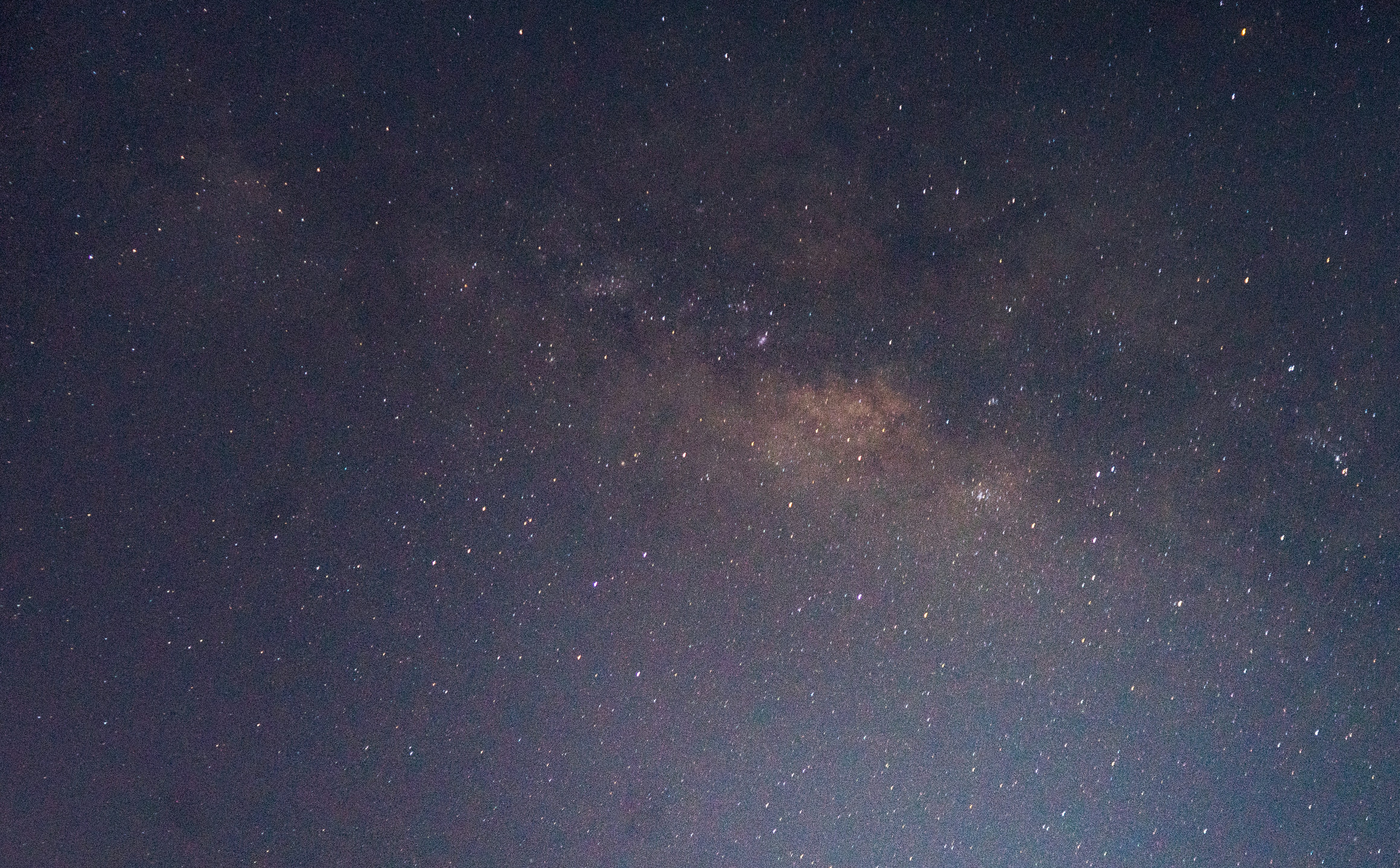 Photo by andihijril16