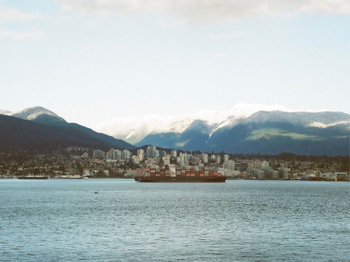 Metro Vancouver Prices Drop 6.8% as Buyer's Market Deepens