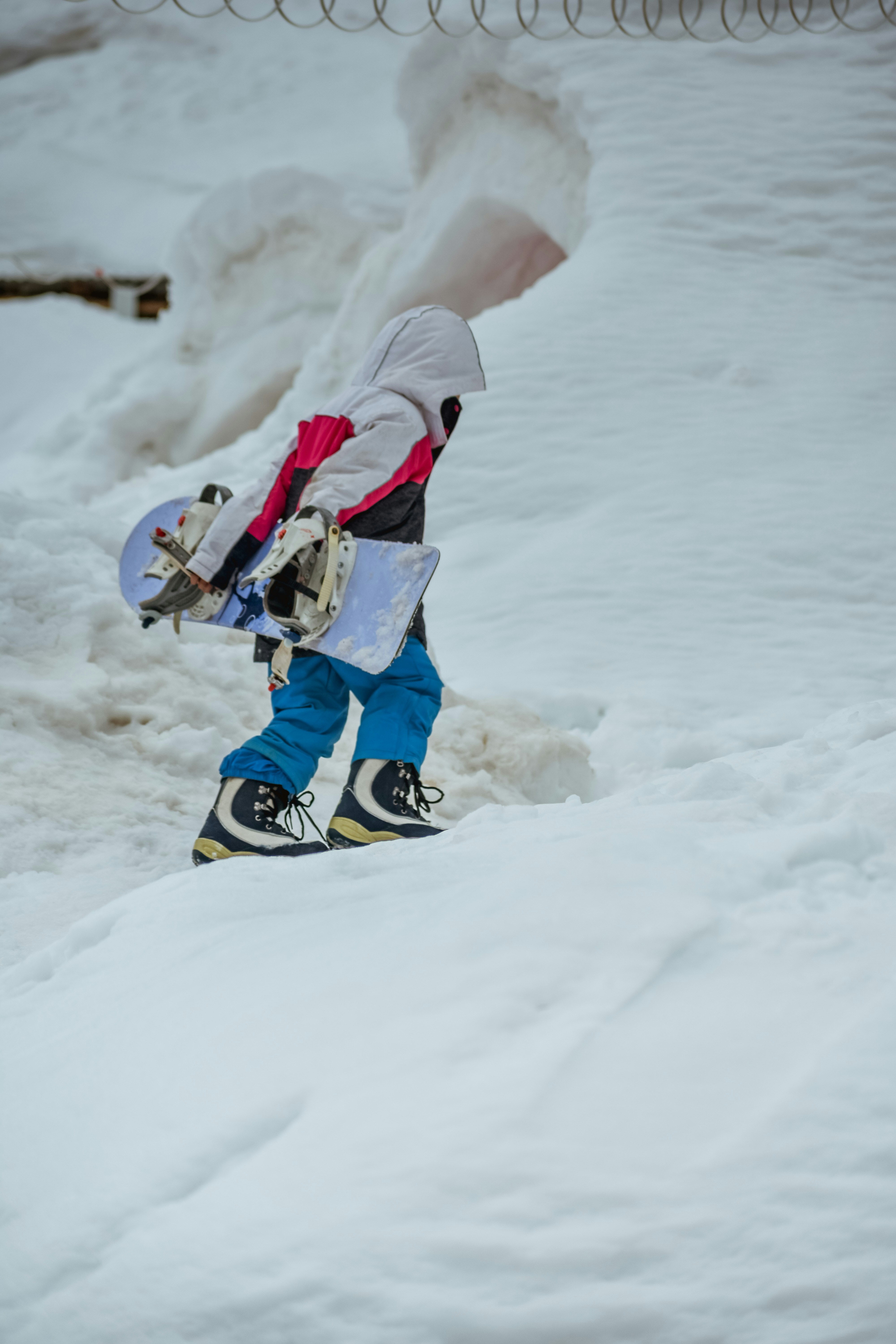 6 Beginner-Friendly Snow Gear Hygiene Tips Skiers Often Forget