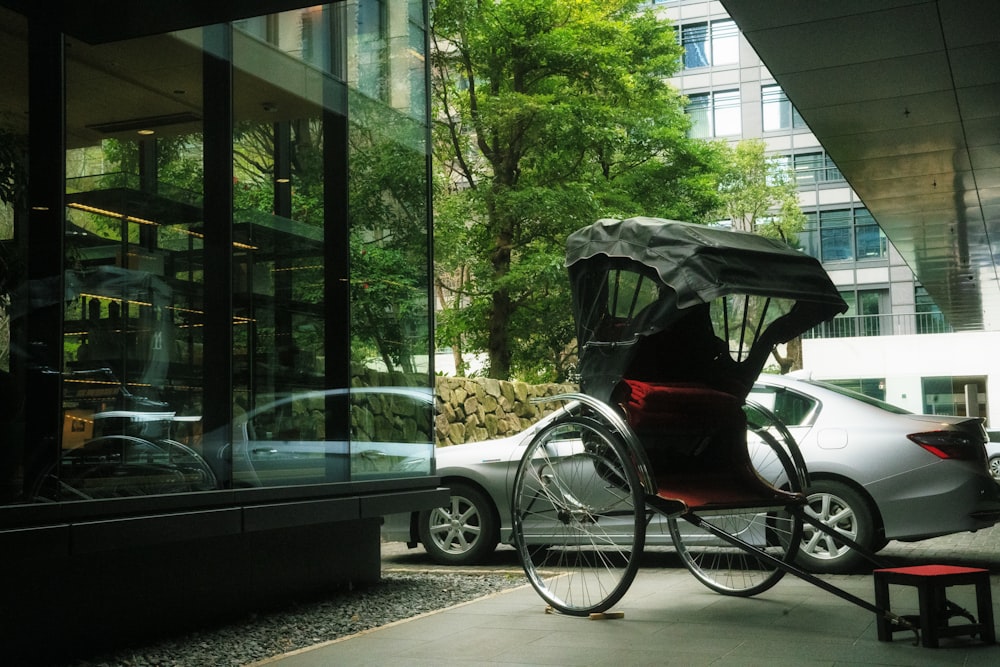 a horse drawn carriage on a city street