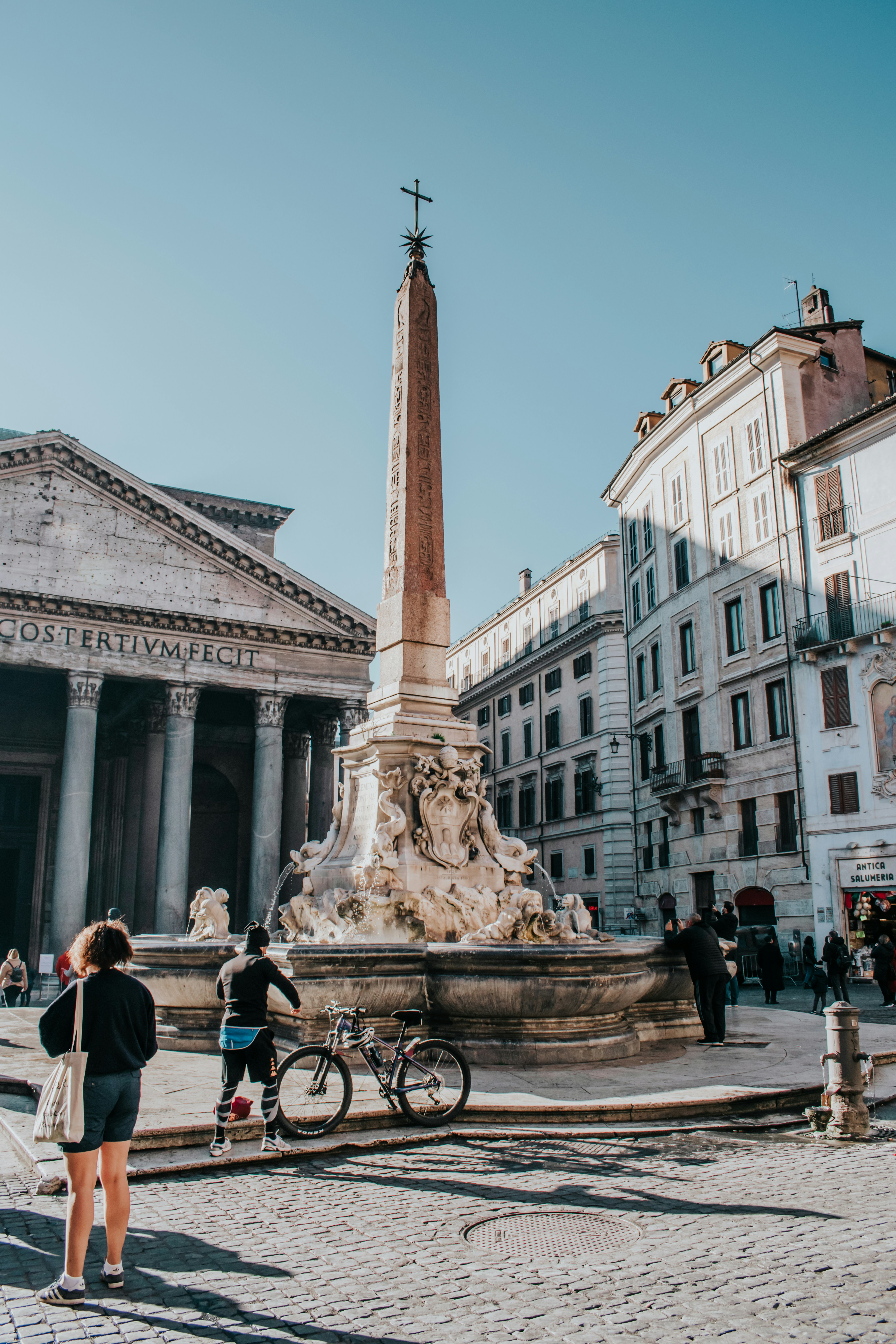 Photo by ceydaciftci