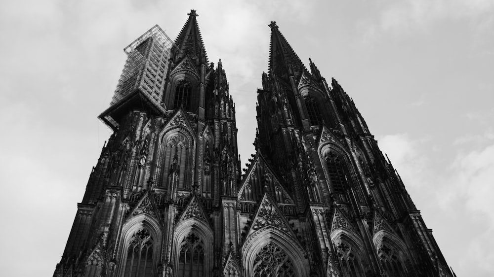 a black and white photo of a large cathedral