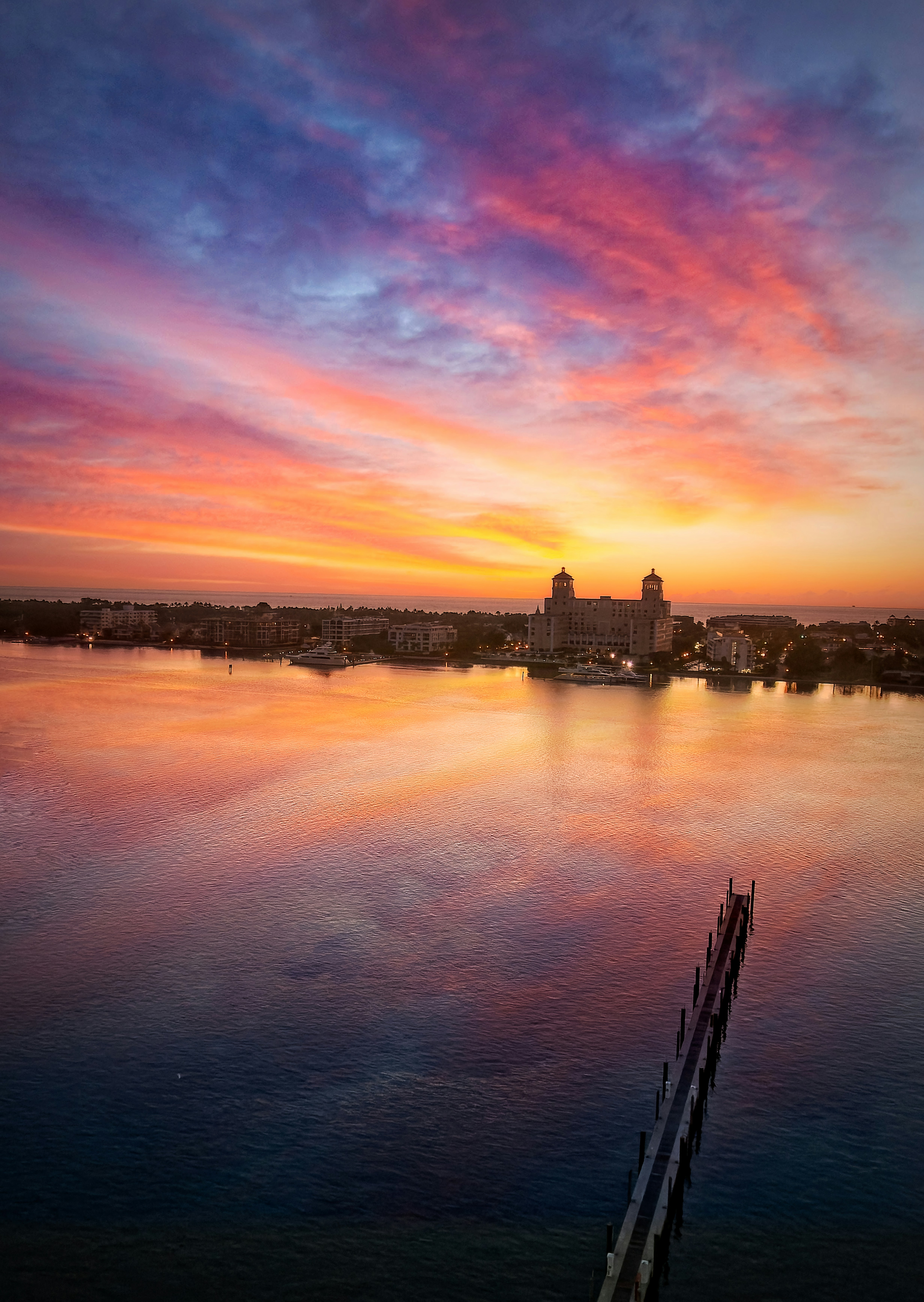 Photo by clayleconey