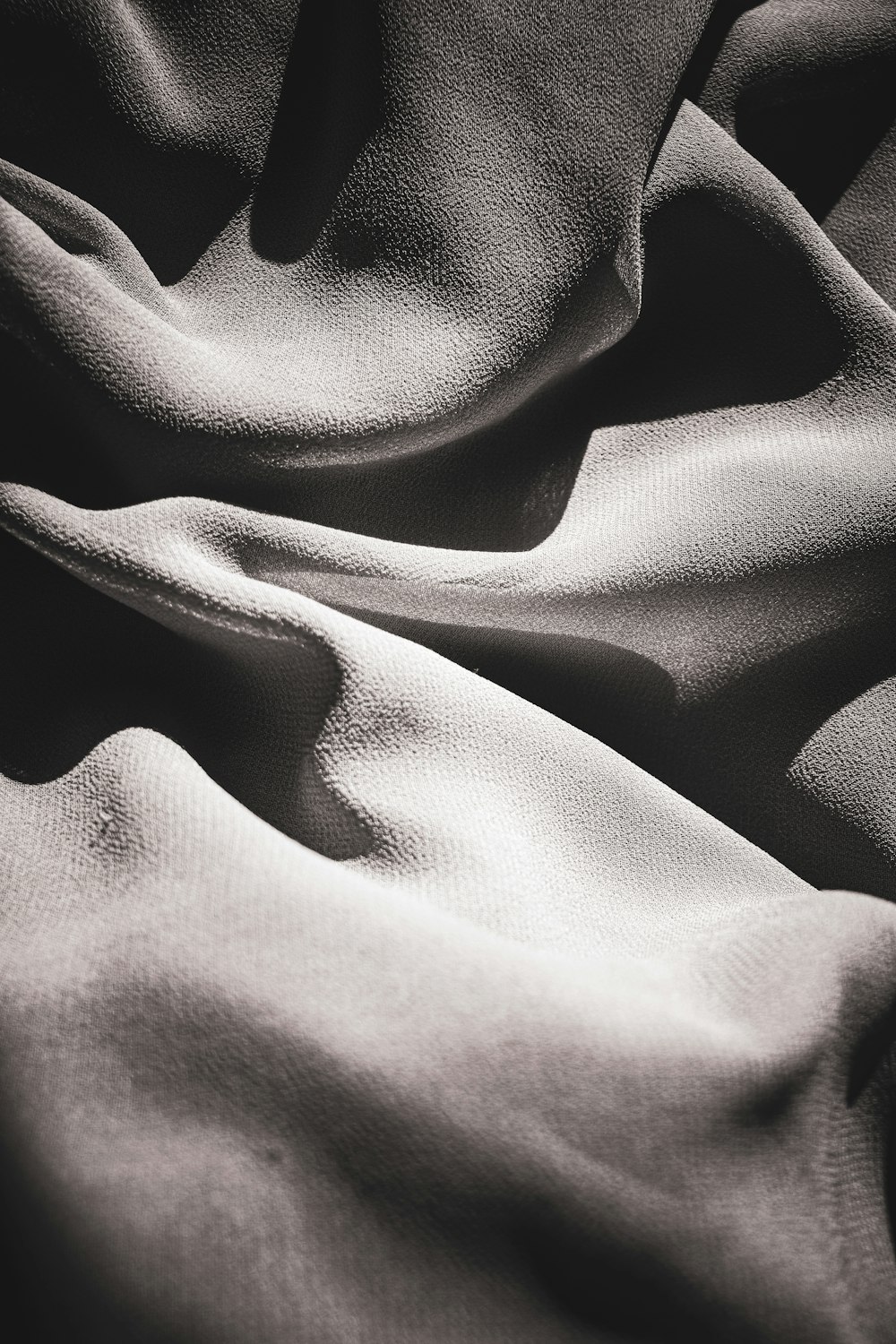 a black and white photo of a blanket