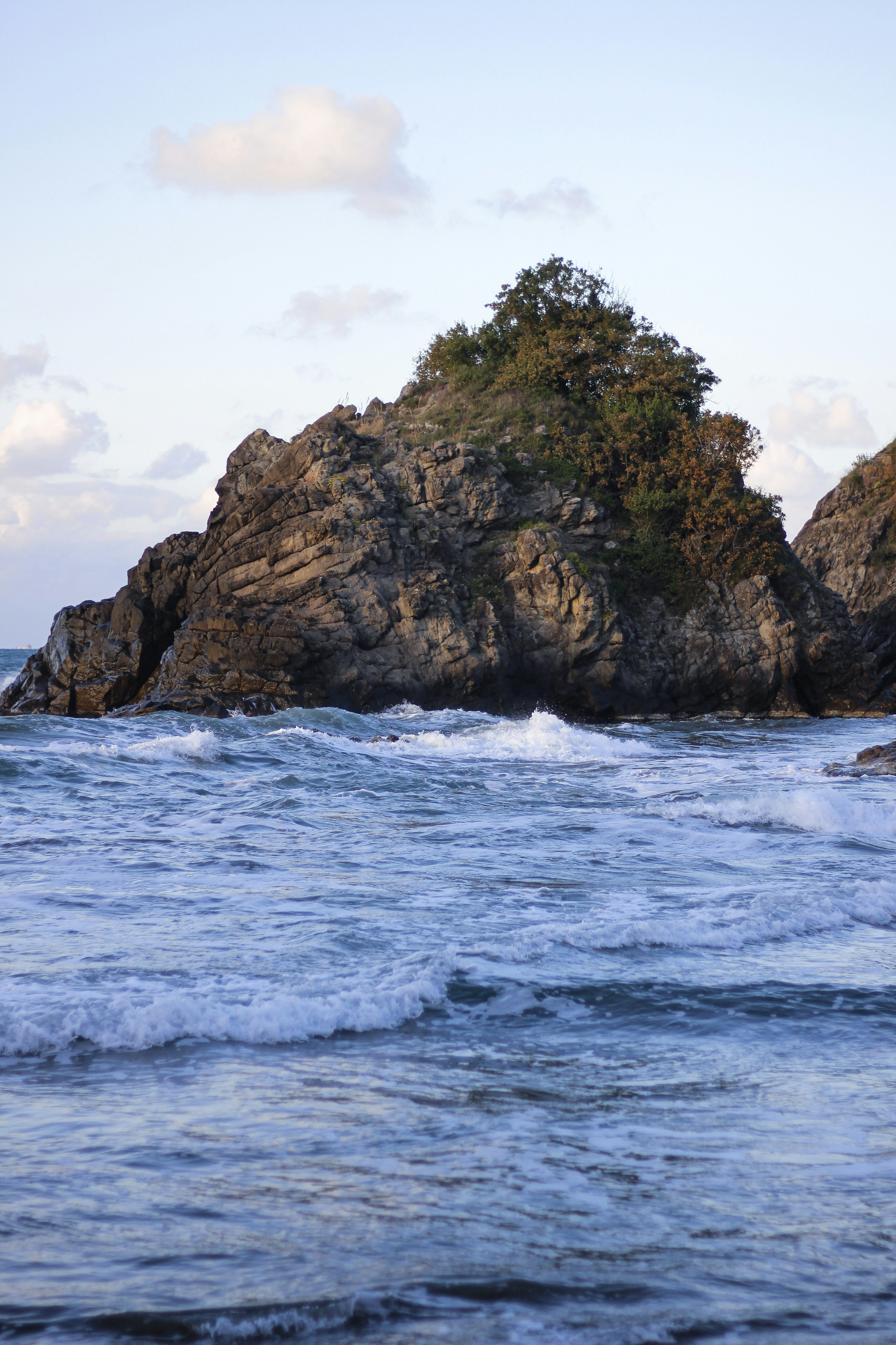 Photo by yabadabaduu