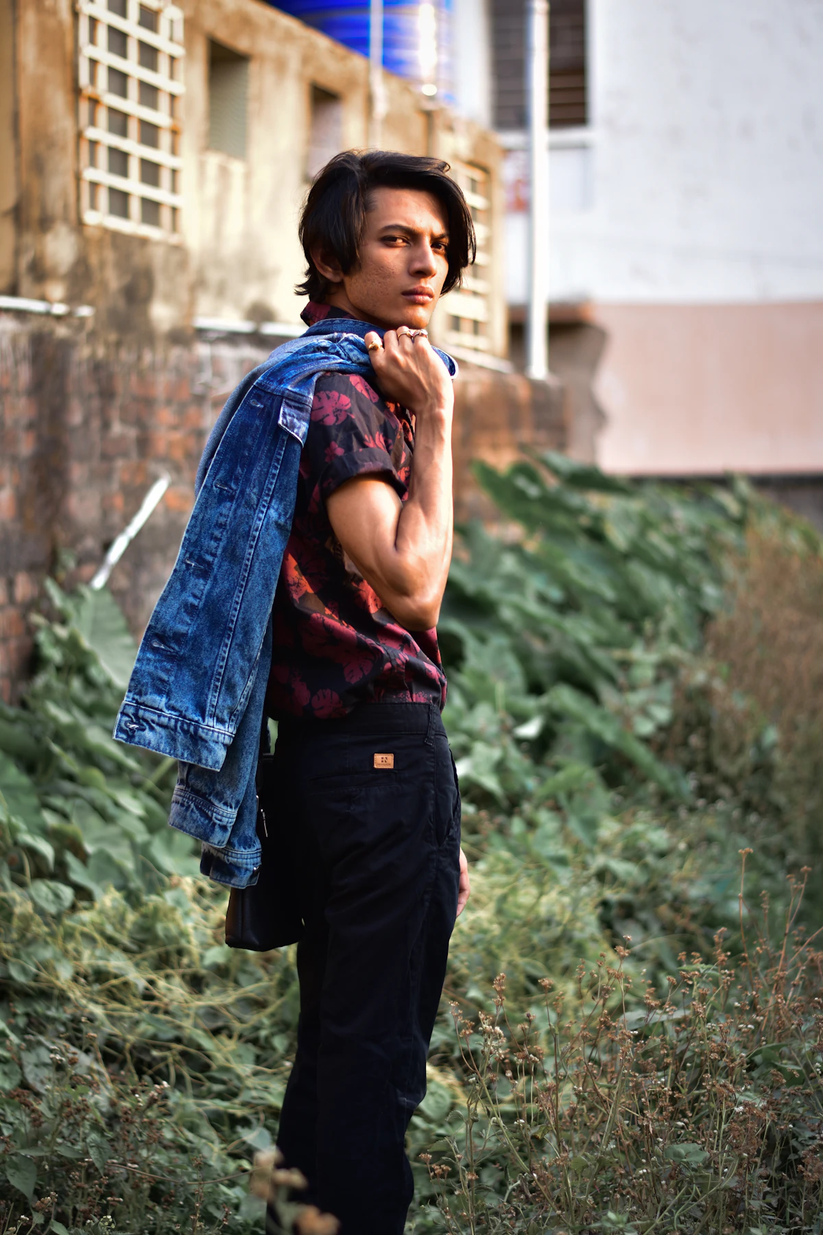 Man wearing a field jacket outdoors