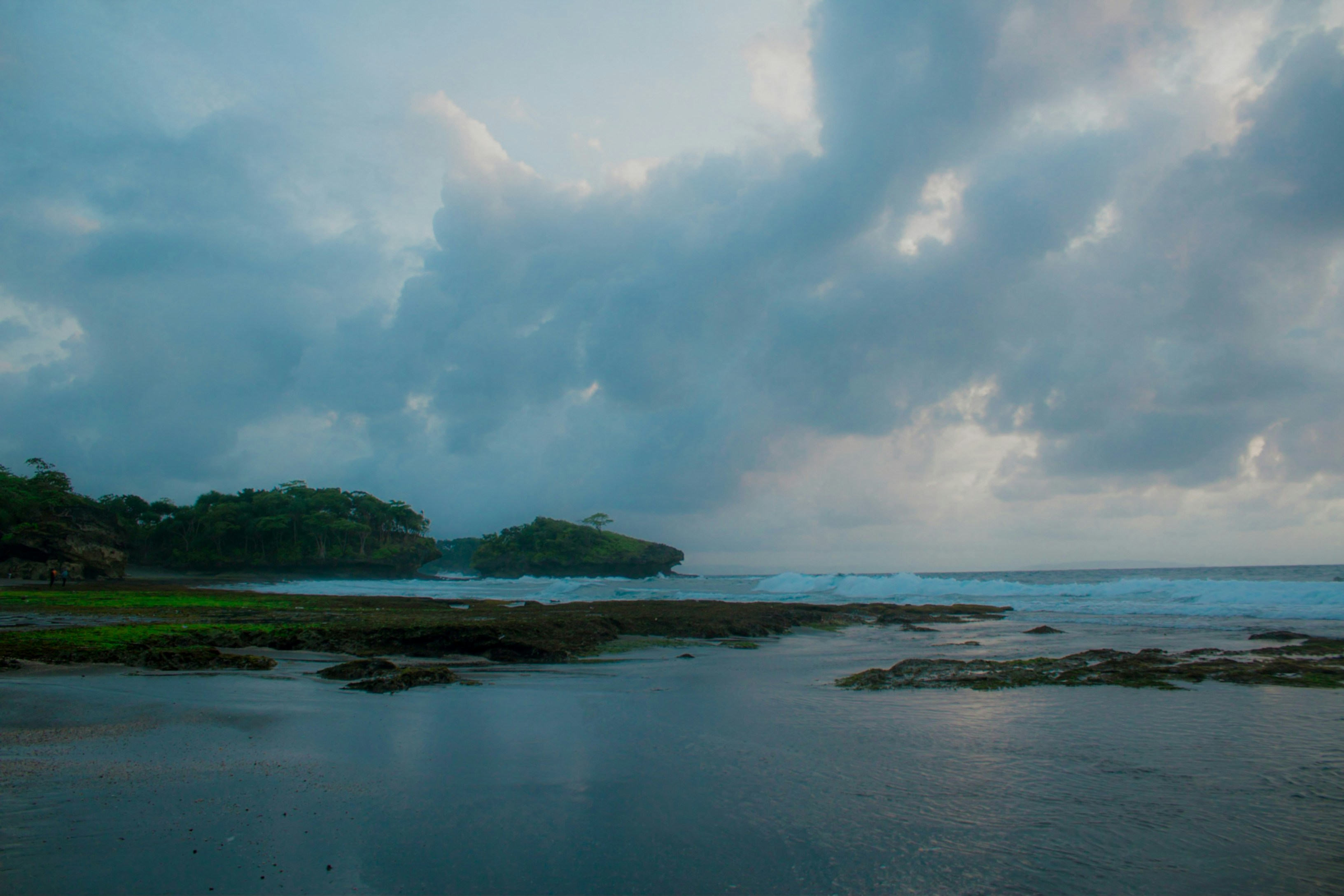 Photo by firmanfatthul