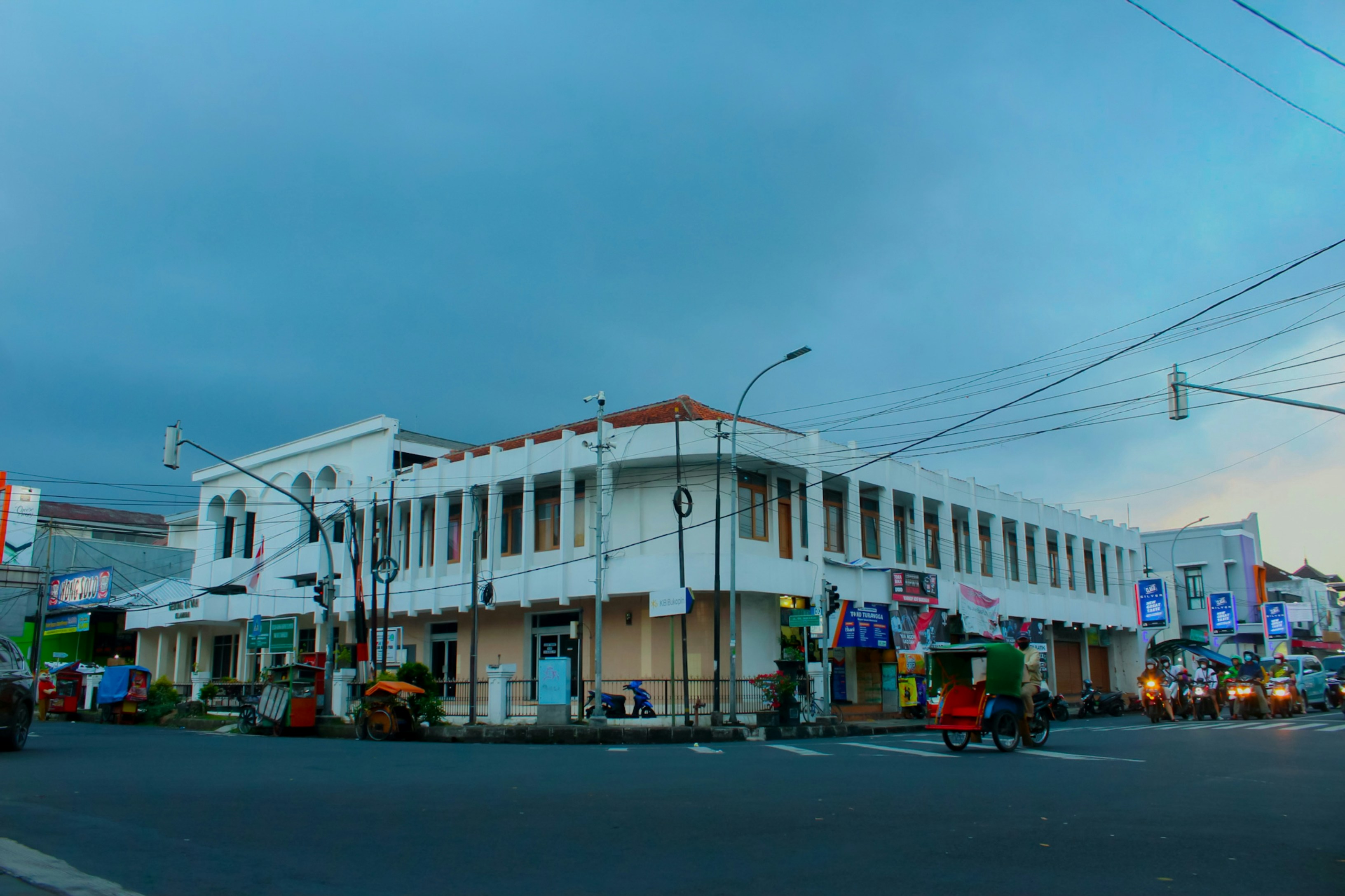 Photo by firmanfatthul