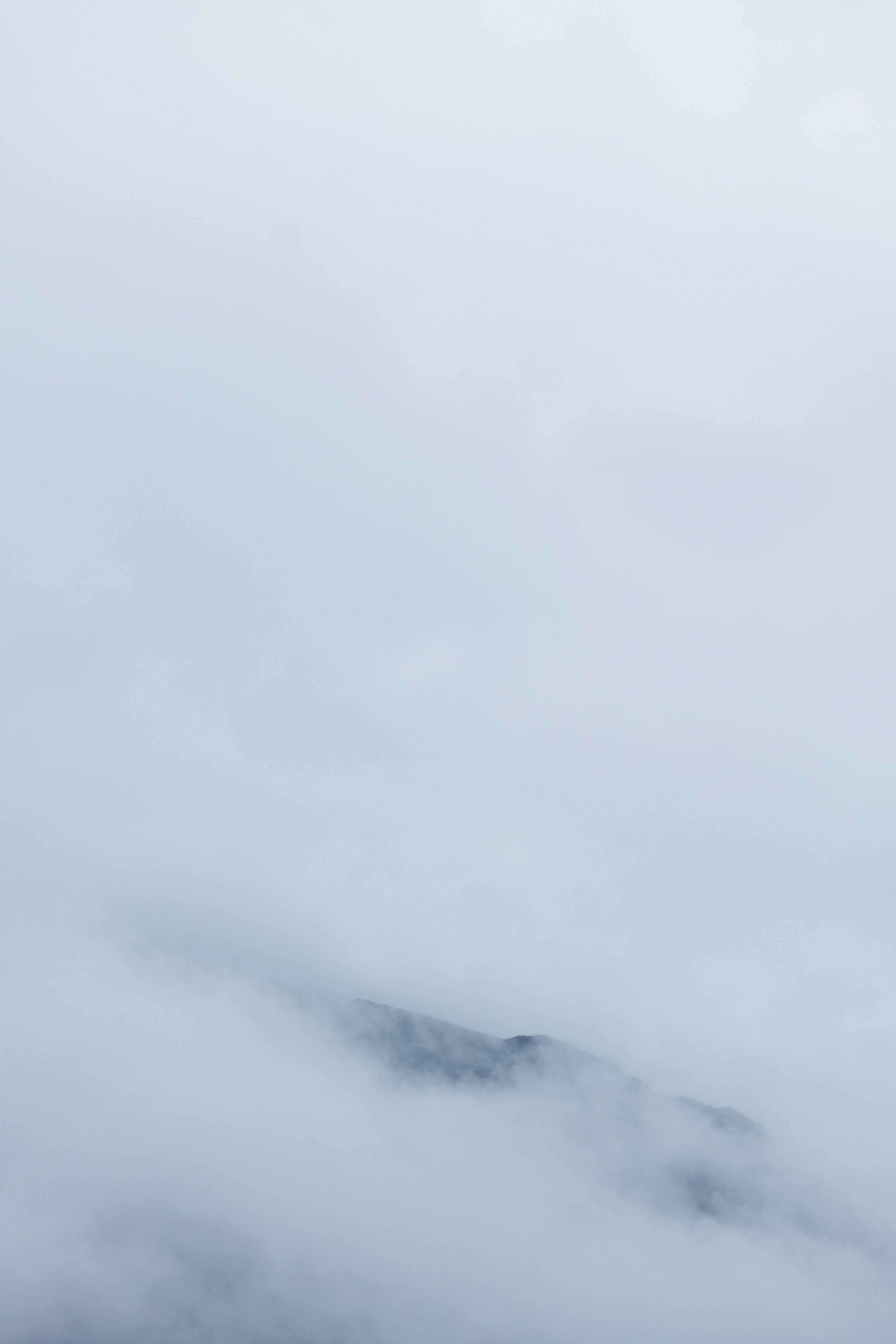 Choose from a curated selection of mountain photos. Always free on Unsplash.