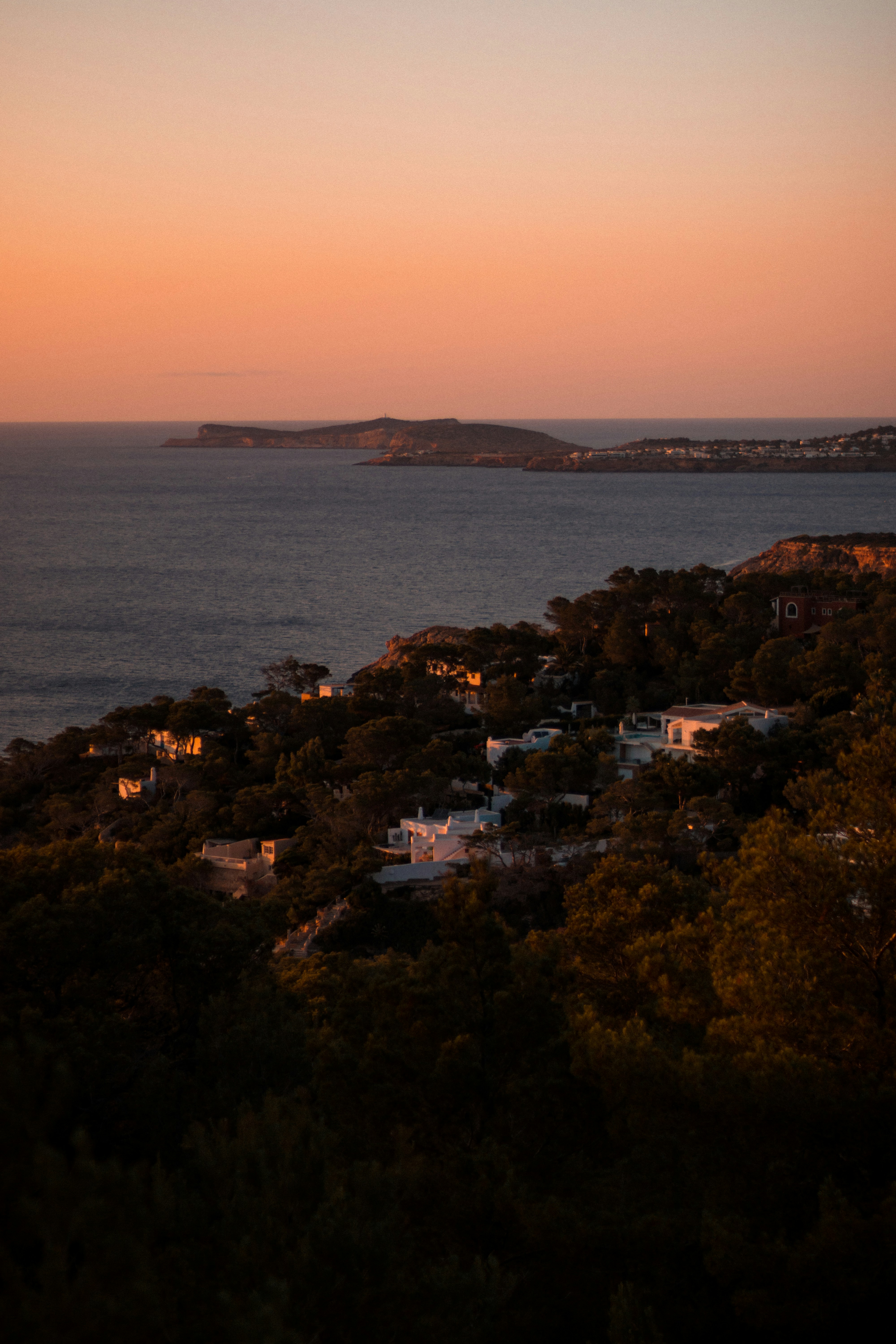 Photo by valentinlacoste