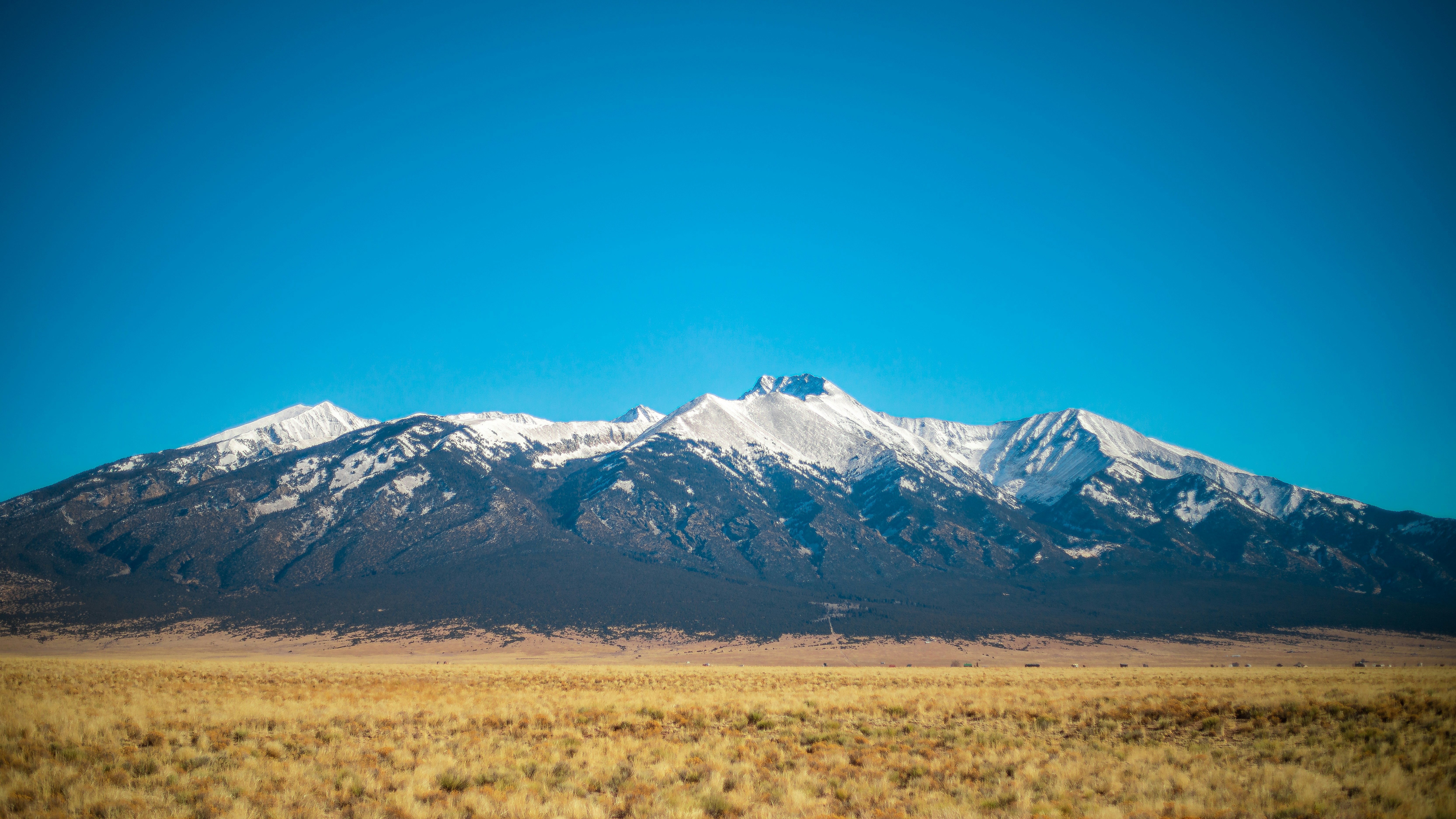 Photo by photosoflogan