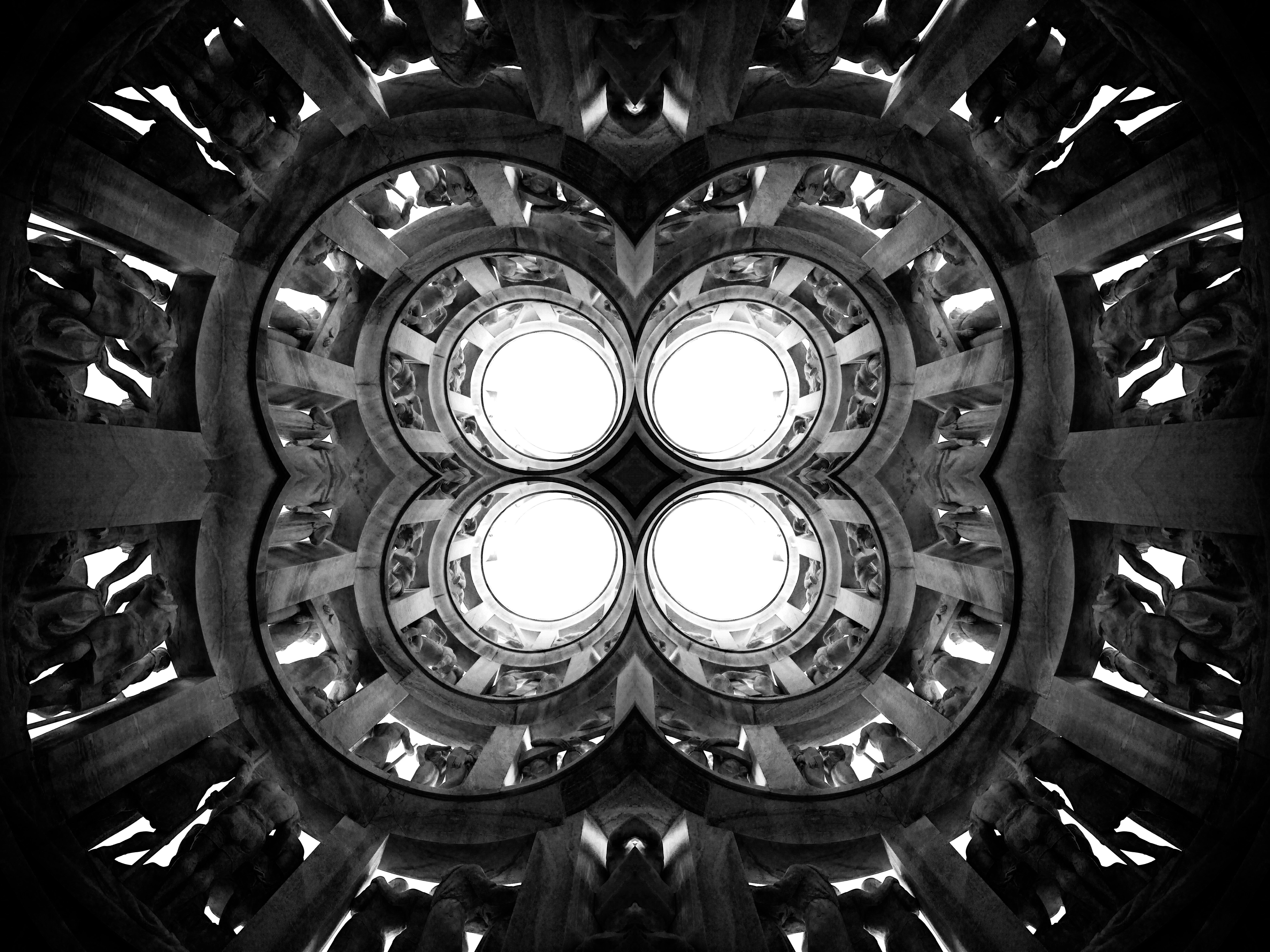 Photo by francesco_ungaro