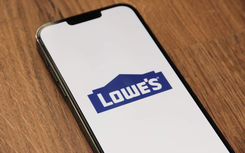 About Lowe's