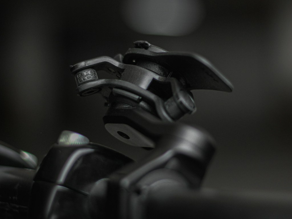 360° Enclosure Hinge