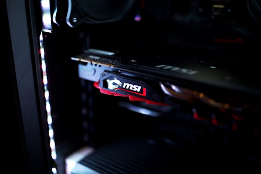 a close up of the inside of a computer case-gpu