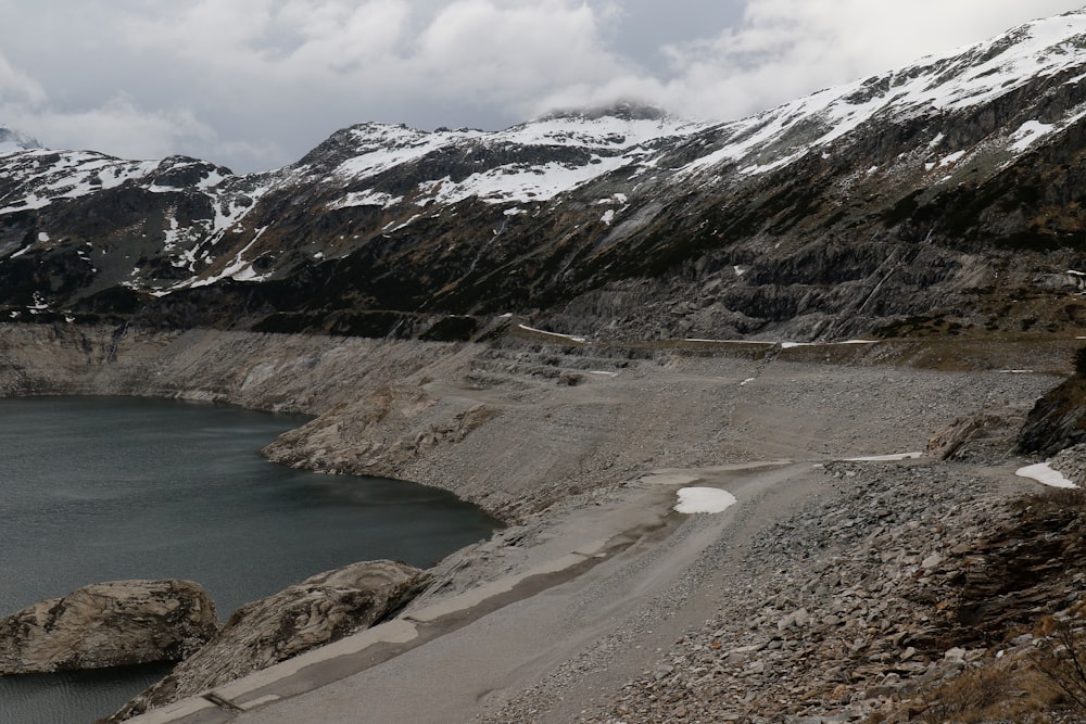 a large body of water surrounded by mountains