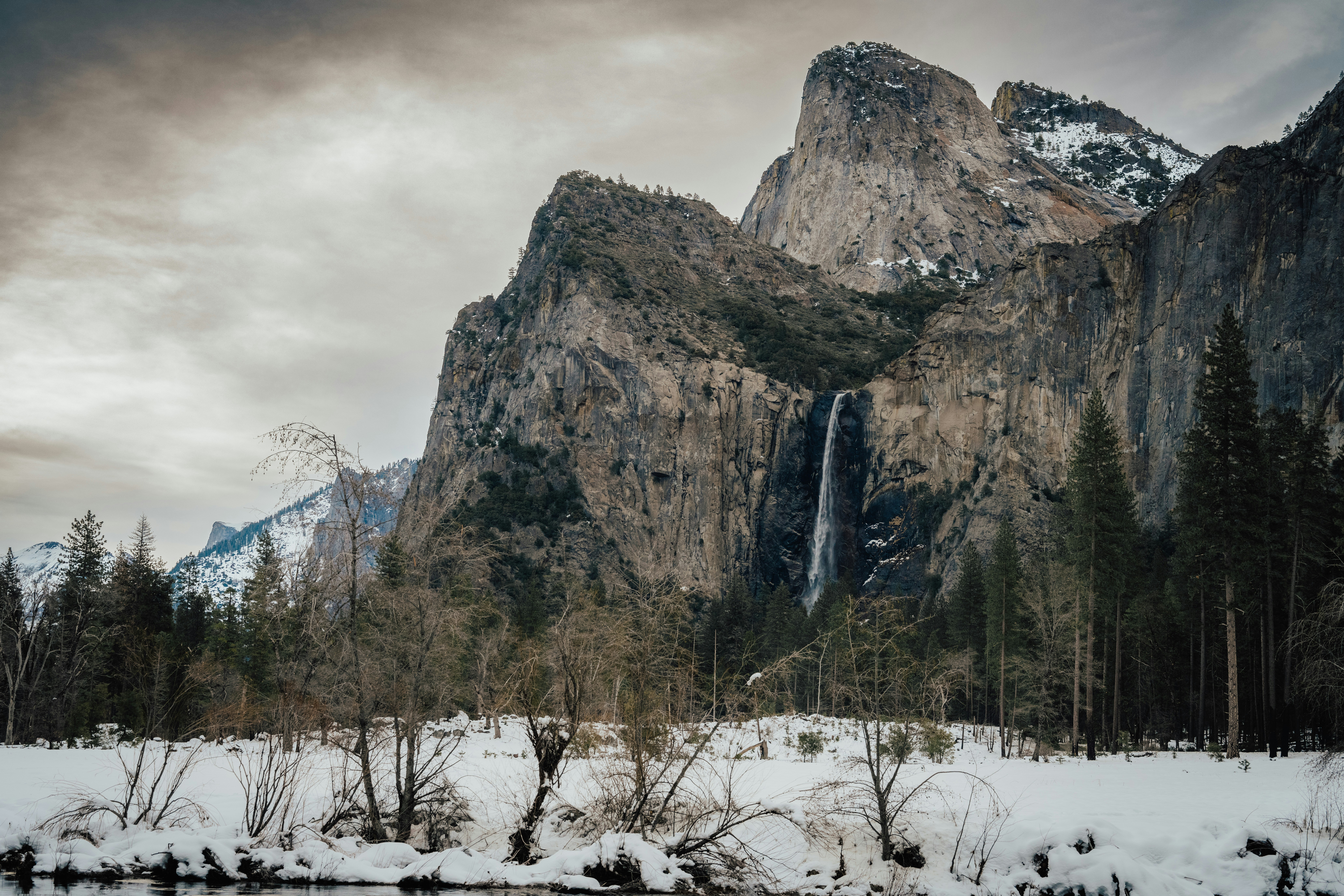 a snow covered mountain