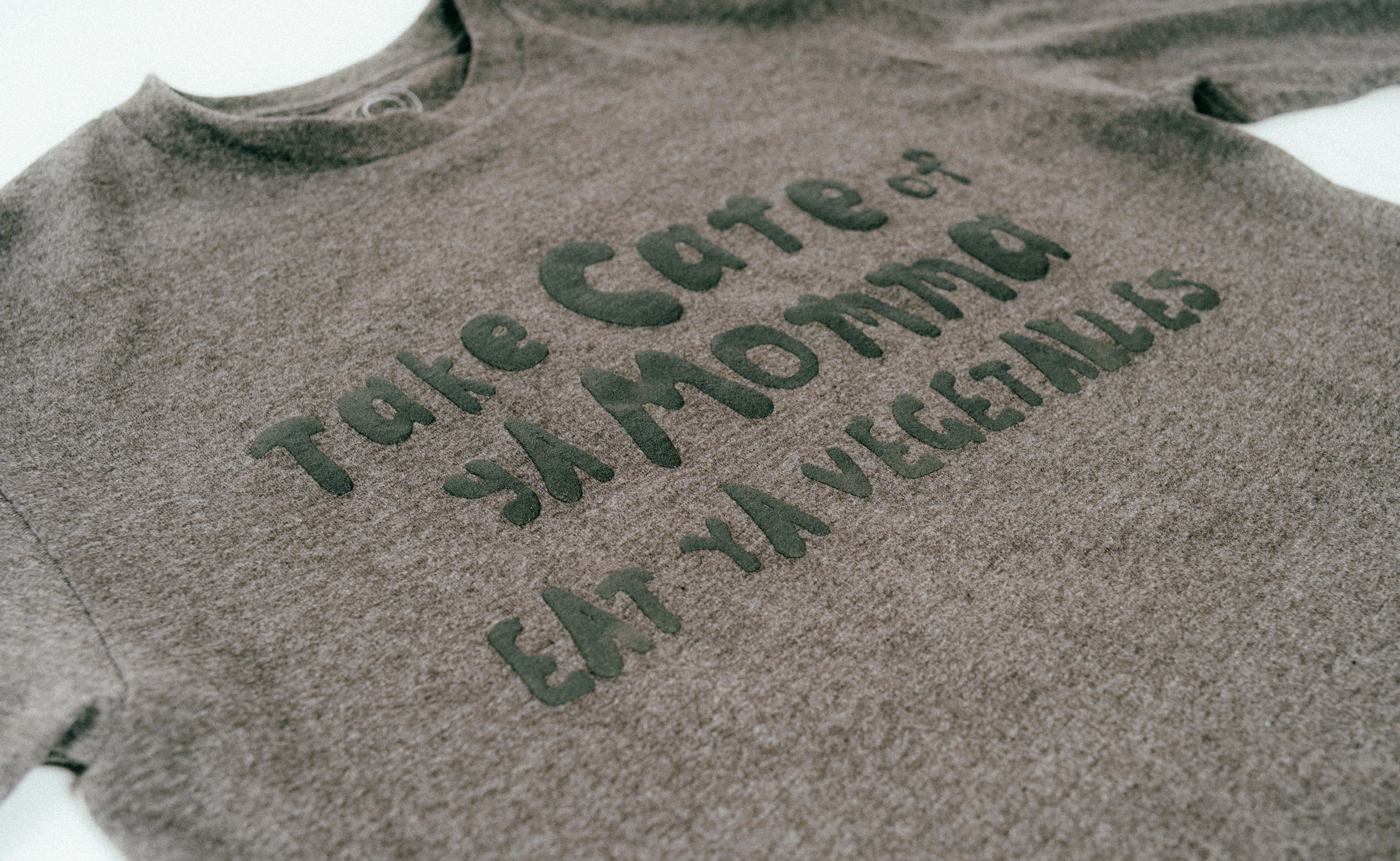 photo-1648249734338-cf1a36a0b5b4?ixid=M3wxMjA3fDB8MXxzZWFyY2h8MTF8fGtpZHMlMjBiZXN0JTIwY29mZmVlJTIwdC1zaGlydHN8ZW58MHx8fHwxNzU1MTgzNjM4fDA\u0026ixlib=rb-4.1.0