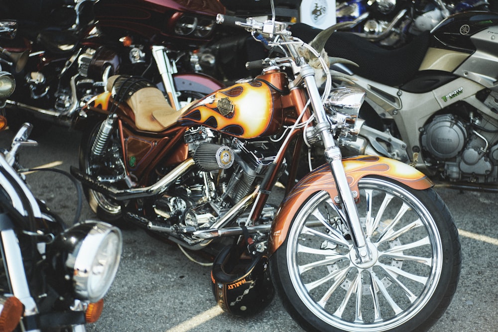 a group of motorcycles parked next to each other