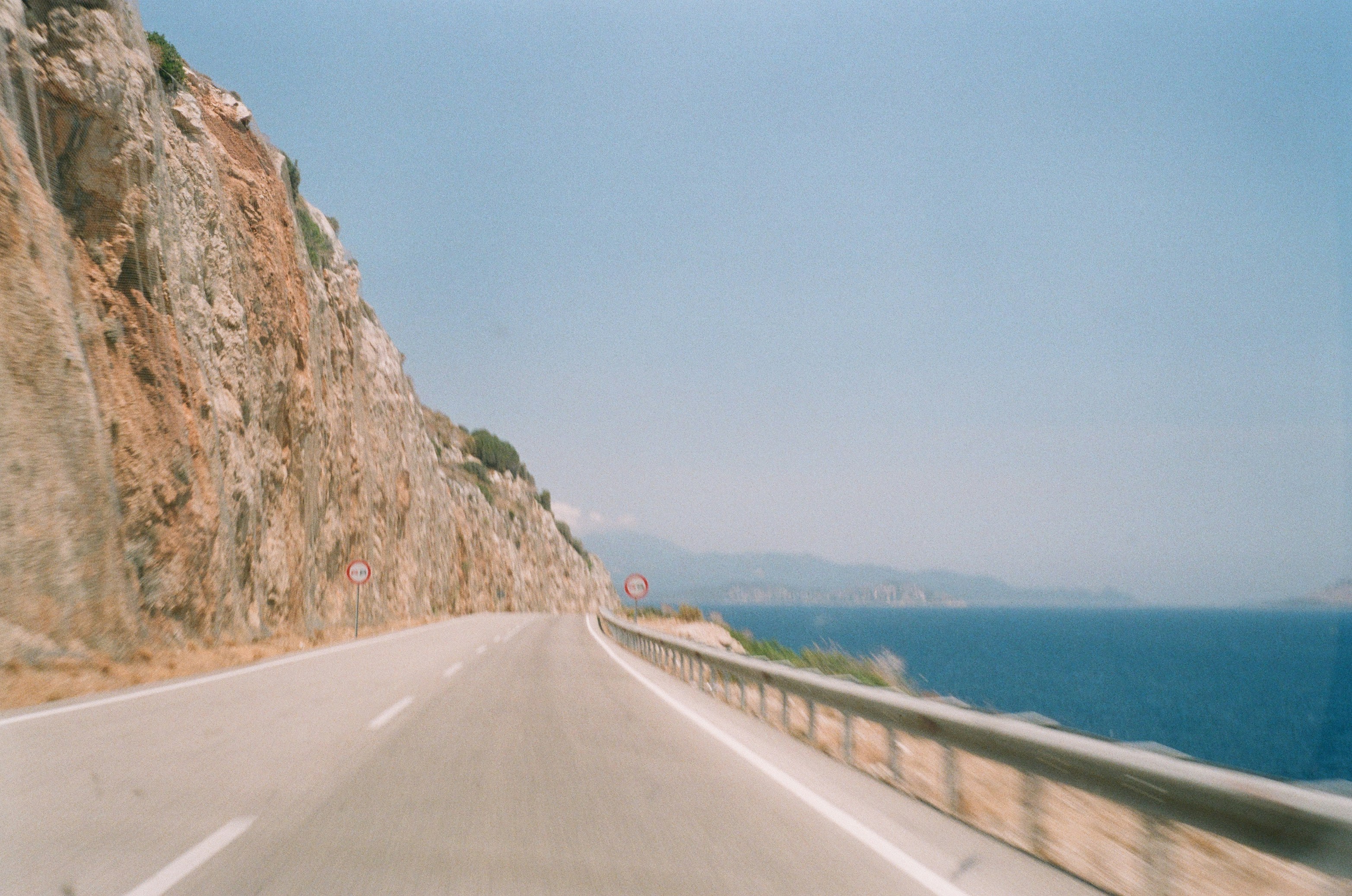 Italian coastal road support