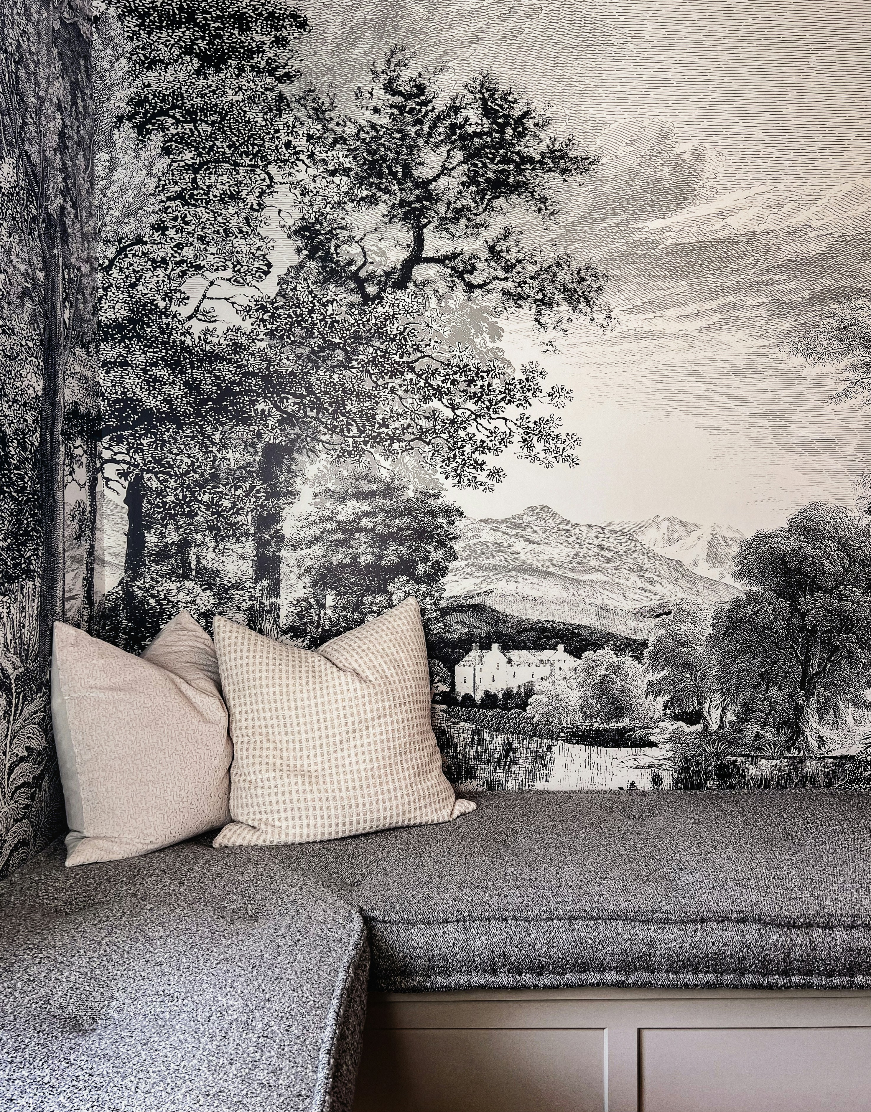 Designer wallpaper in a contemporary room