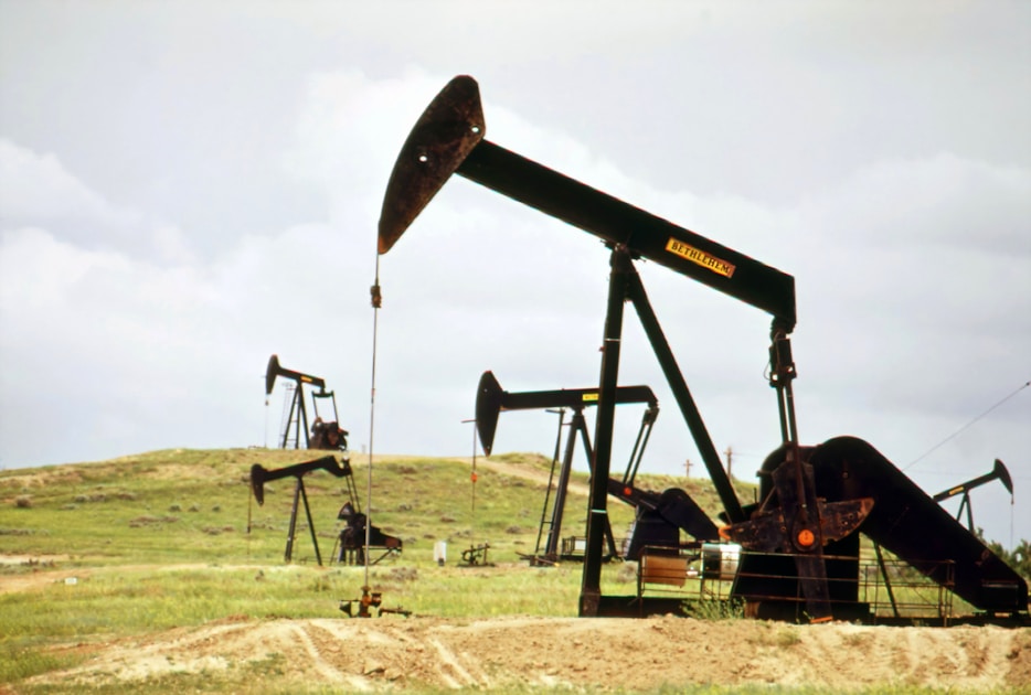 Oil Crashes 5%: Rubio's Iran Promise Sends WTI to $88.68, Brent to $94.29 — Gas Prices Are Coming Down