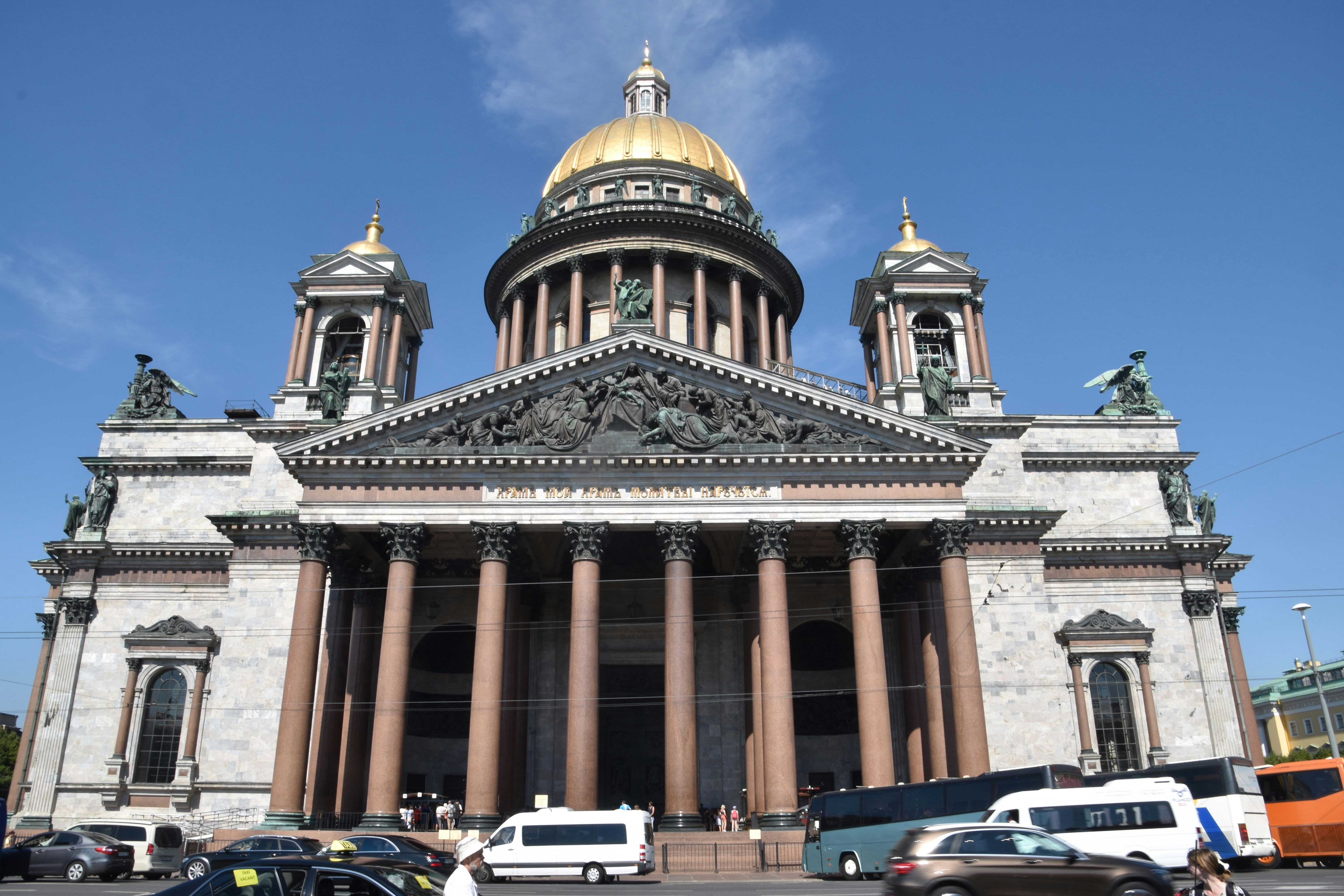 Photo by andras_ratonyi