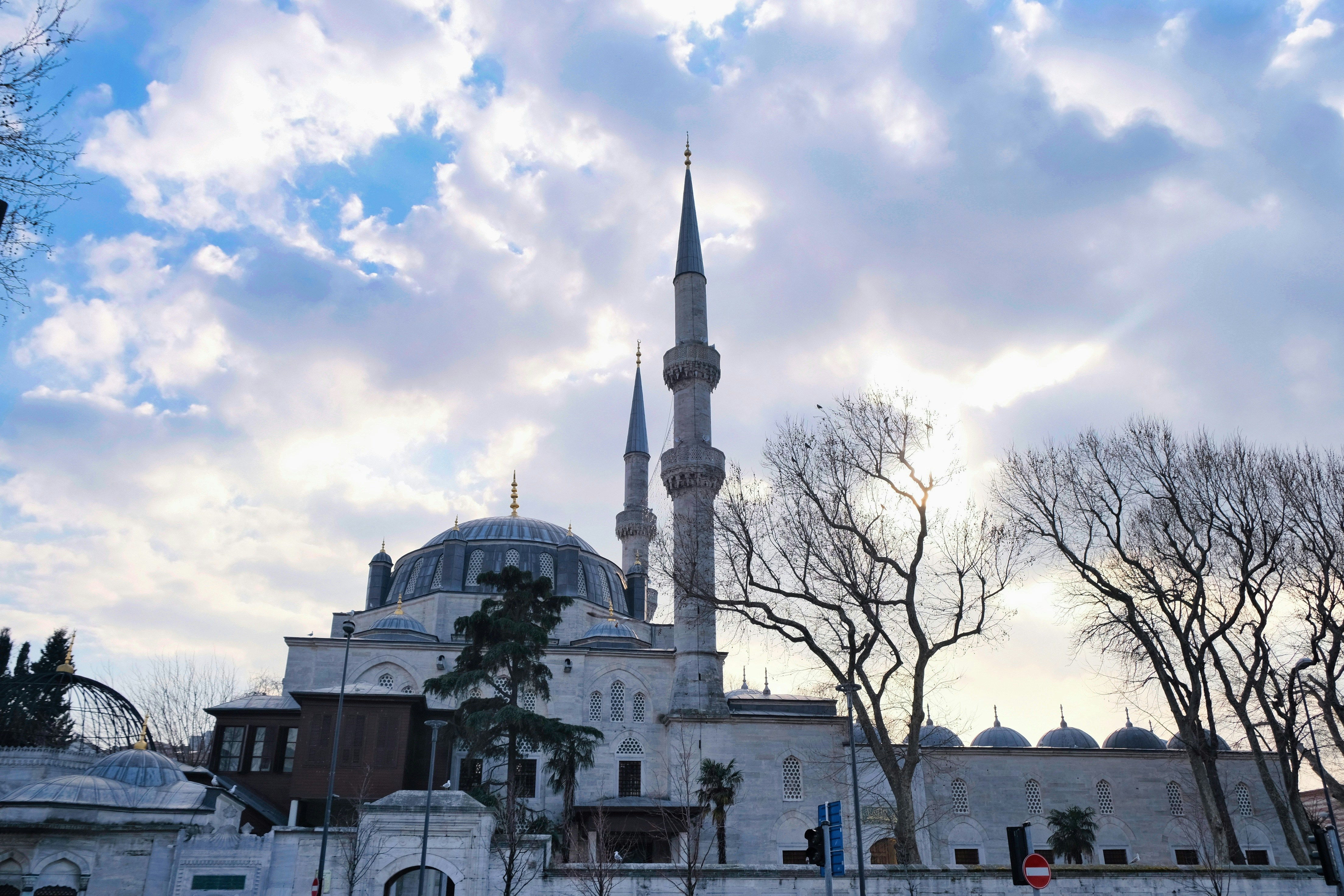 Photo by etienneflorent