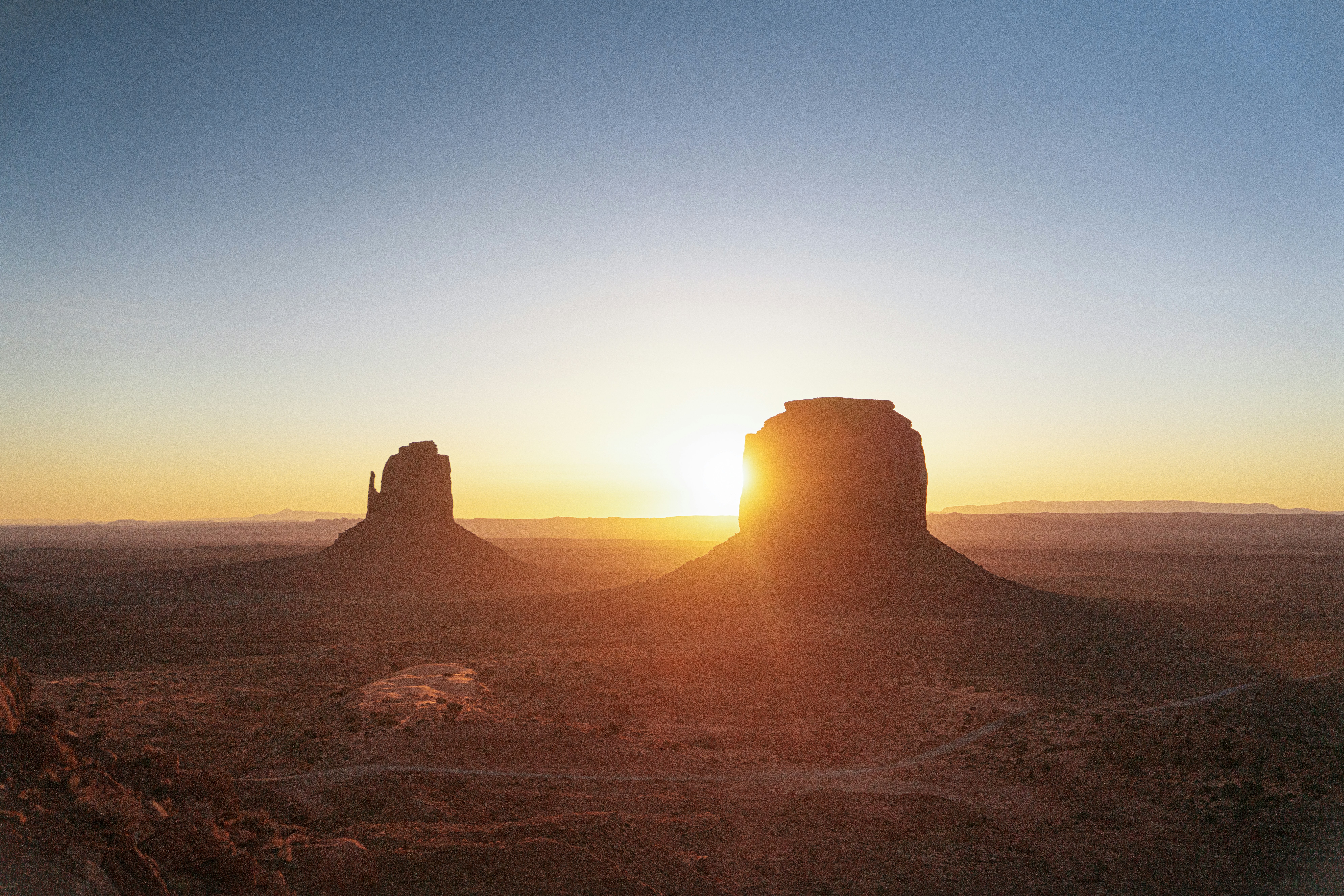 Monument Valley @ Sunrise