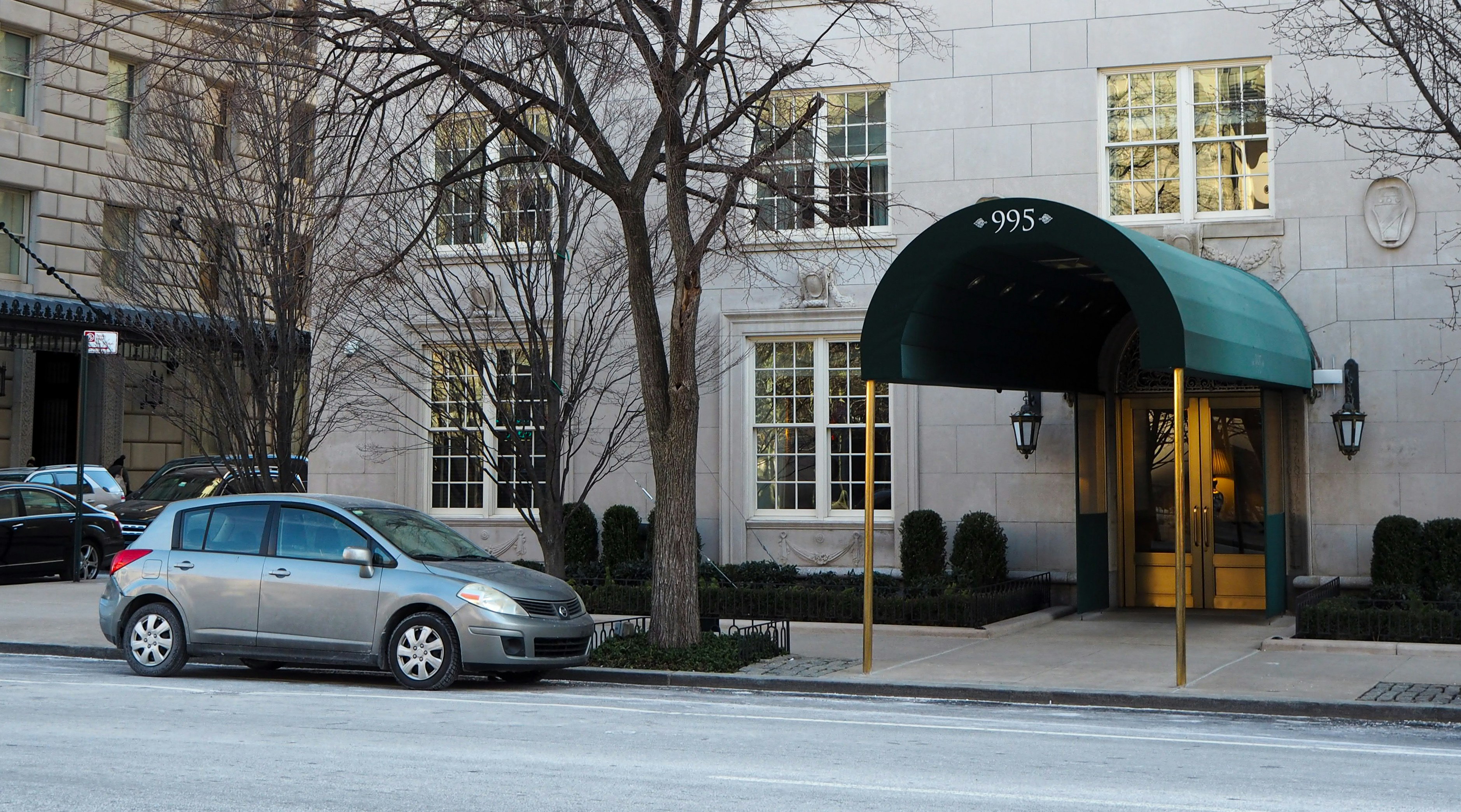 Lenox Hill Coops, Condos, Brownstones For Sale