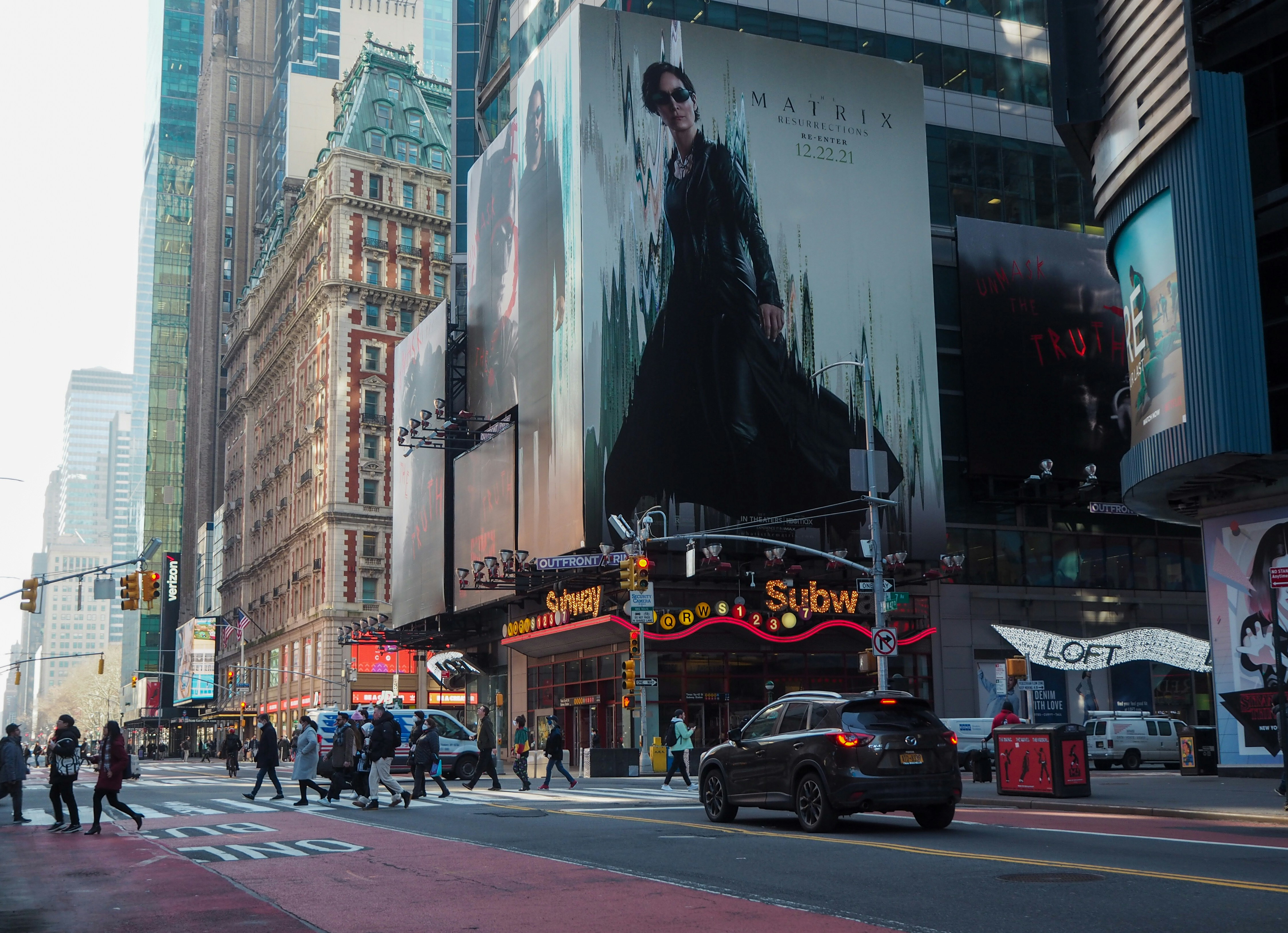 Mengapa Anda Harus Menetapkan (dan Bertahan Pada) Batasan Kerugian Trading Anda