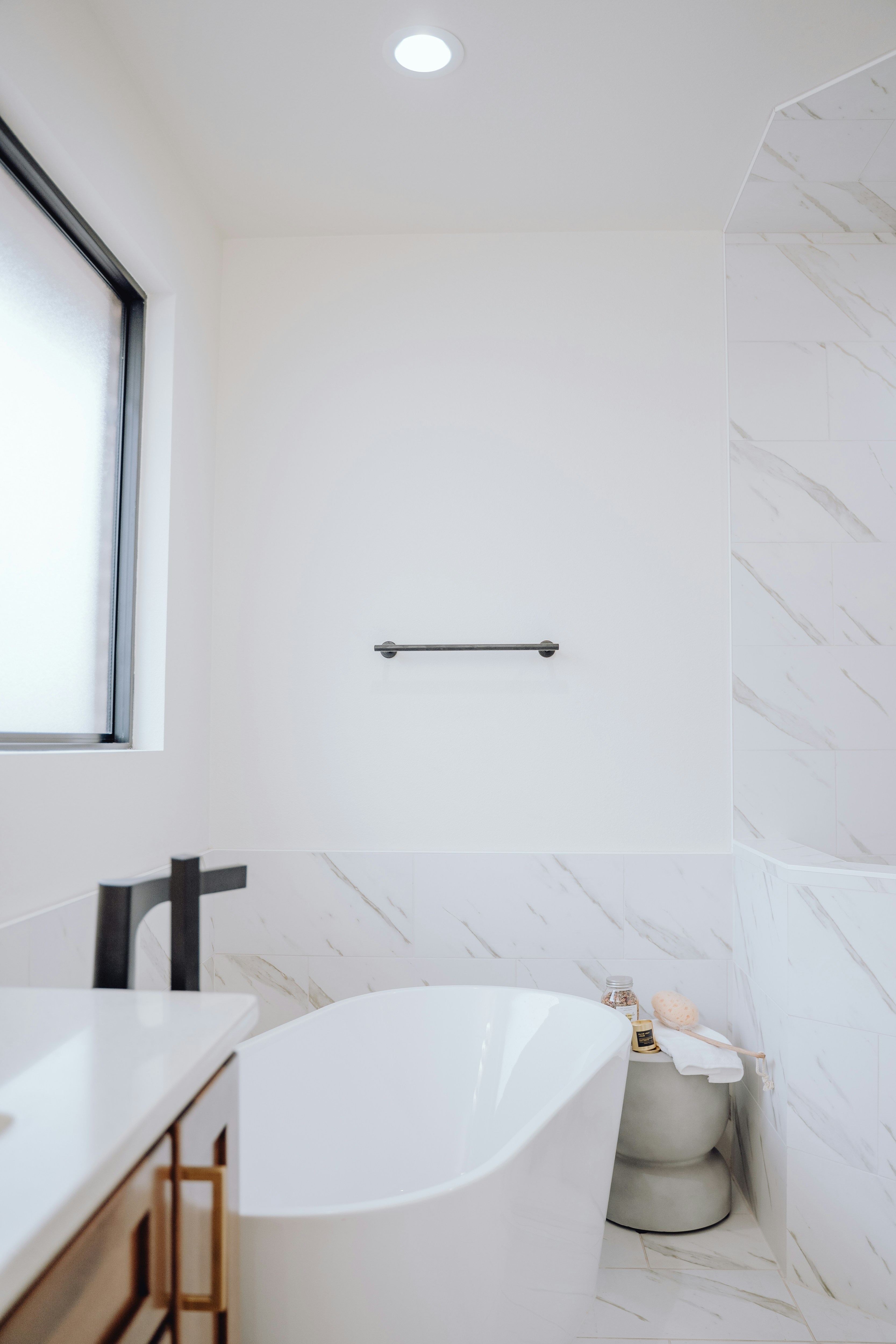 Photo by baileyal3xander