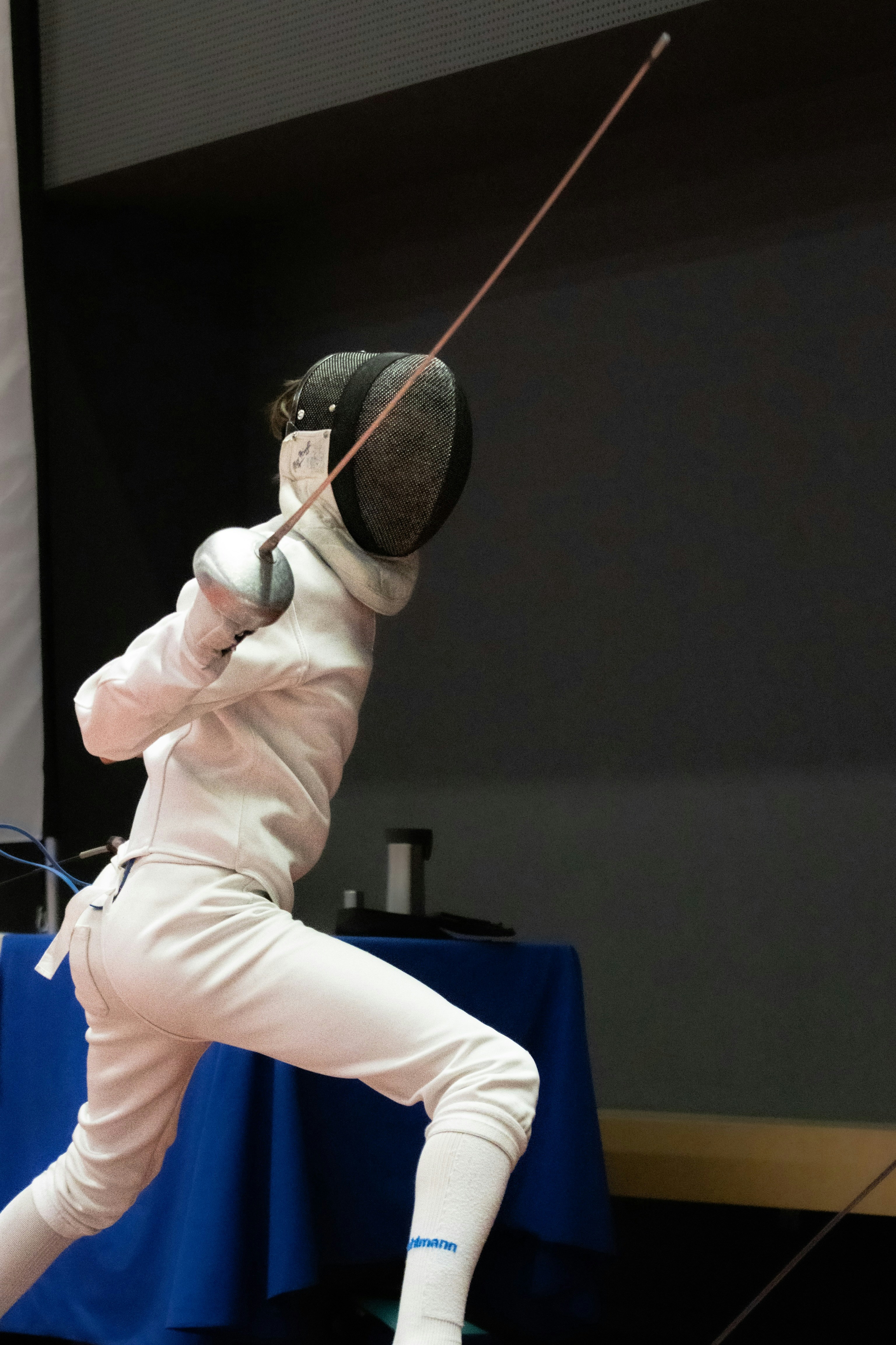 gray computer monitor