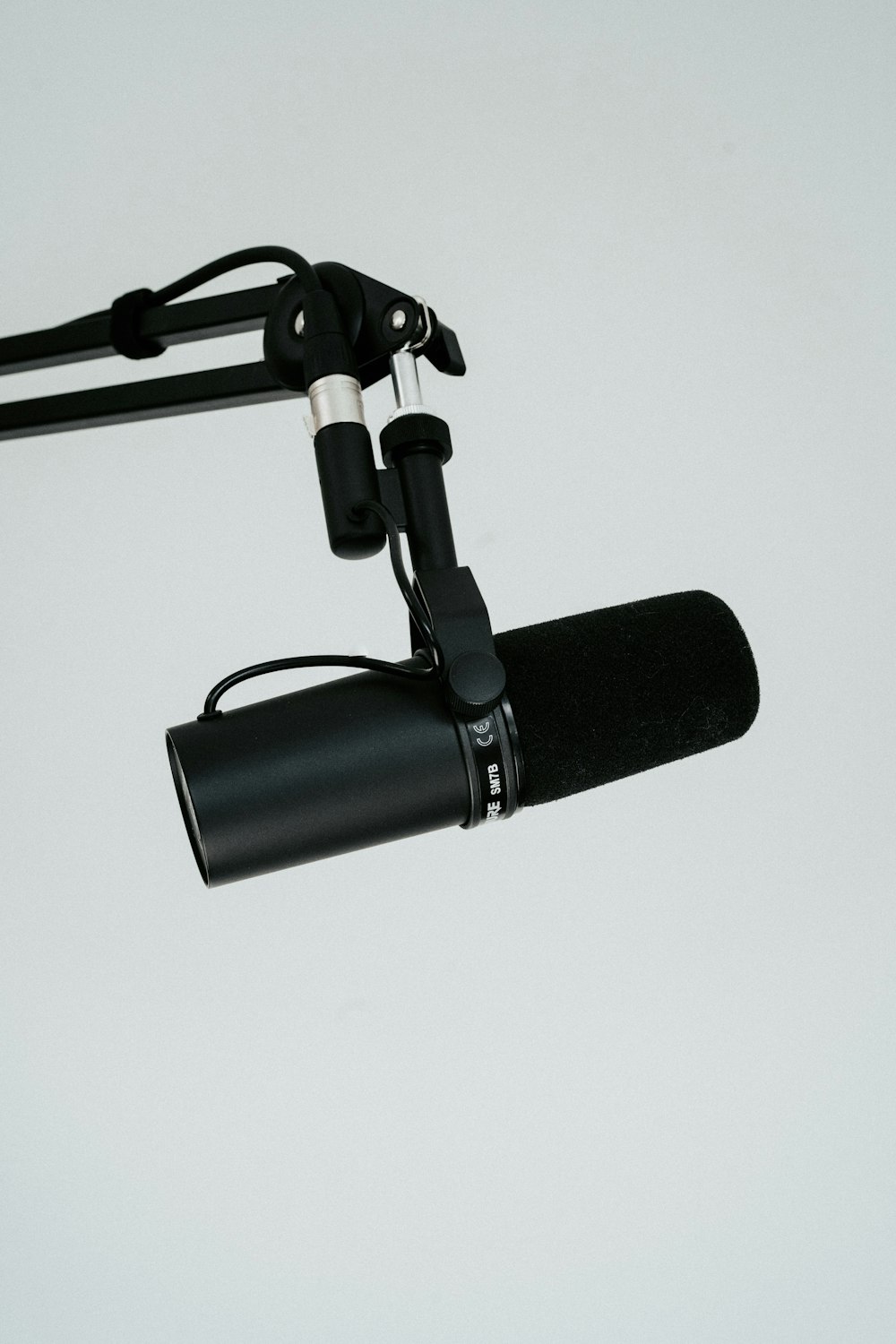 a close up of a microphone attached to a bike