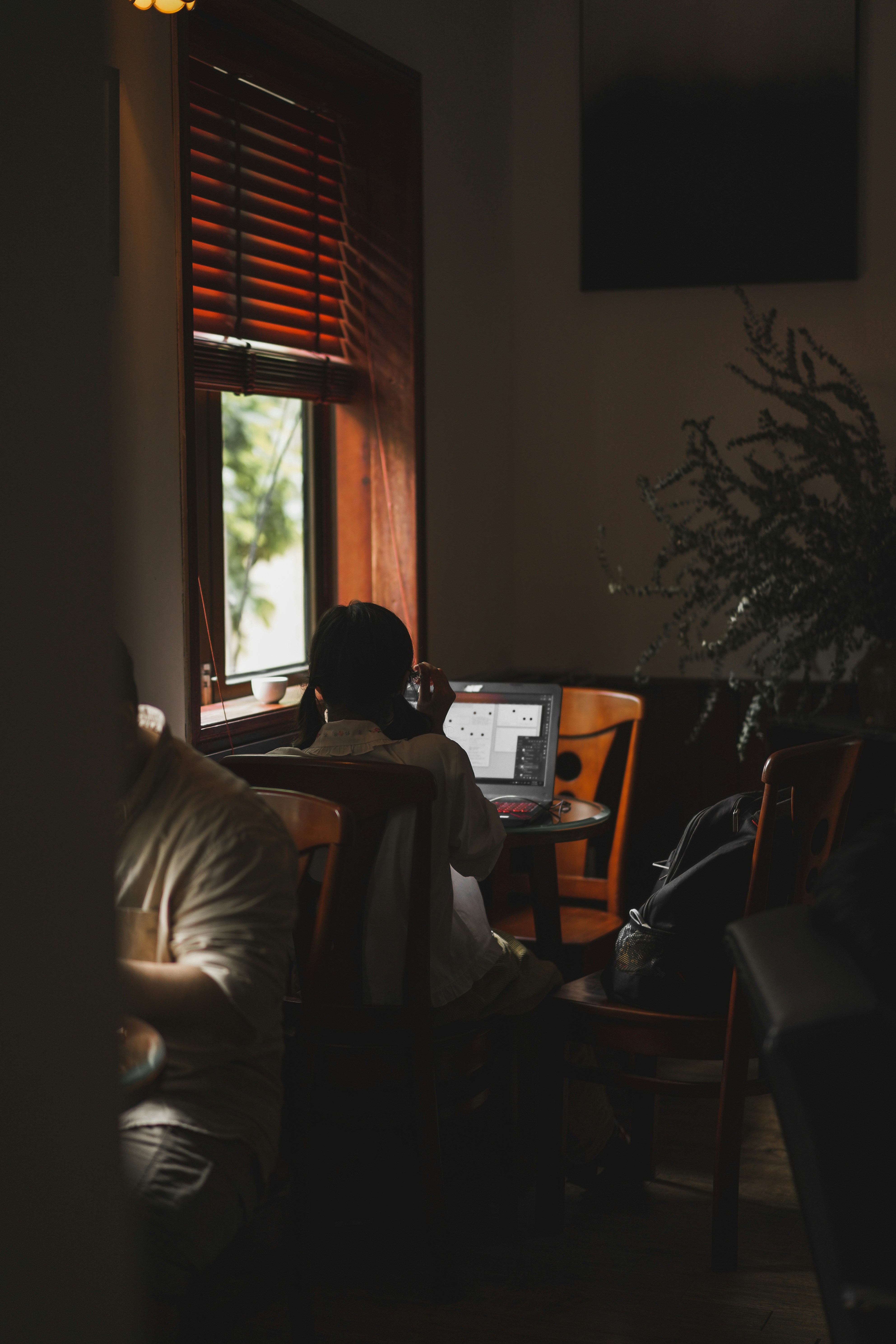 The 90-Minute Deep Work Sprint — Updated Playbook for 2026 with AI Assistants