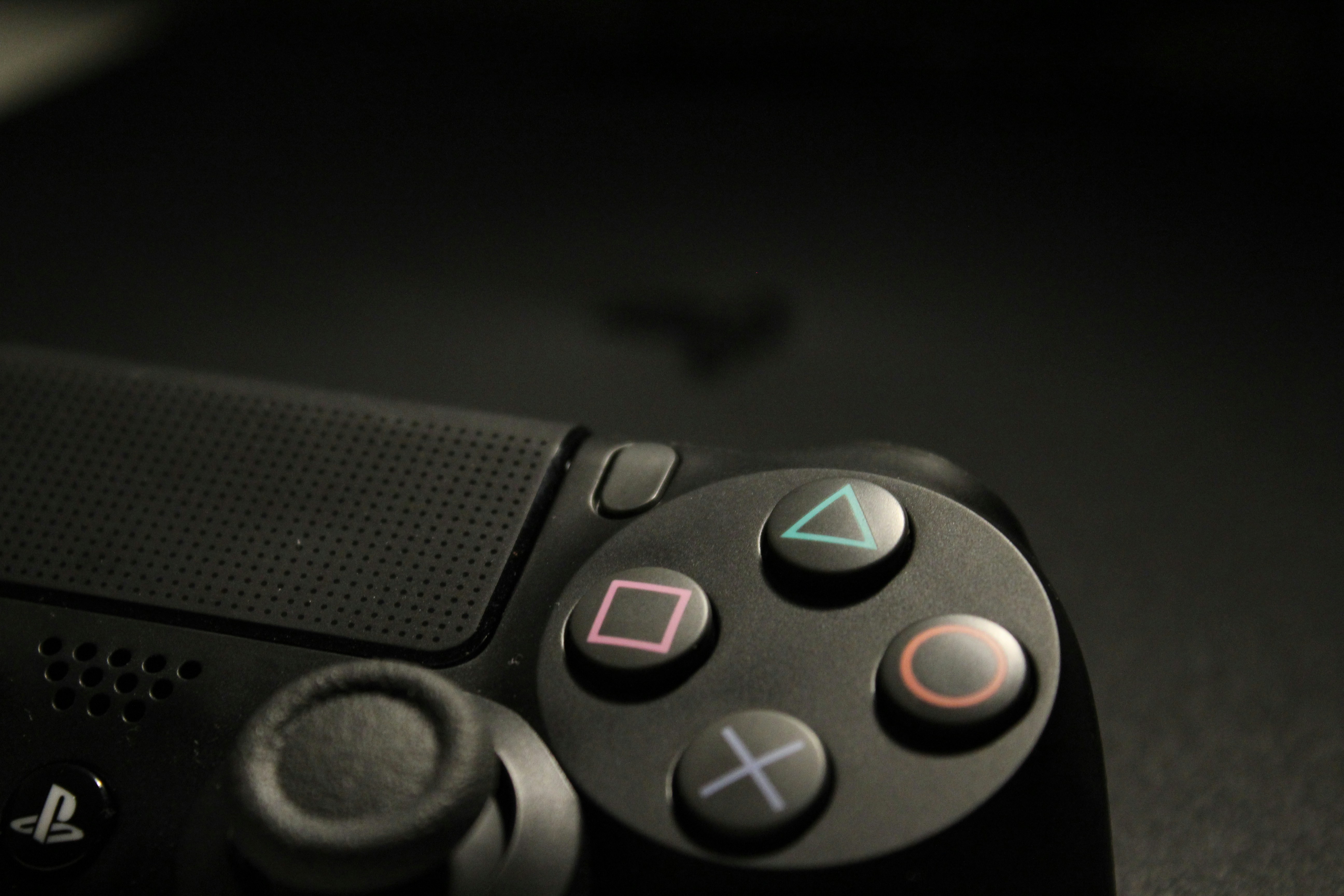 PlayStation 4 Dualshock  controller joypad PS4 Sony Gaming Videogames Photo by Roberto V. Minasi
