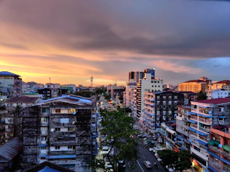 a city with many buildings
