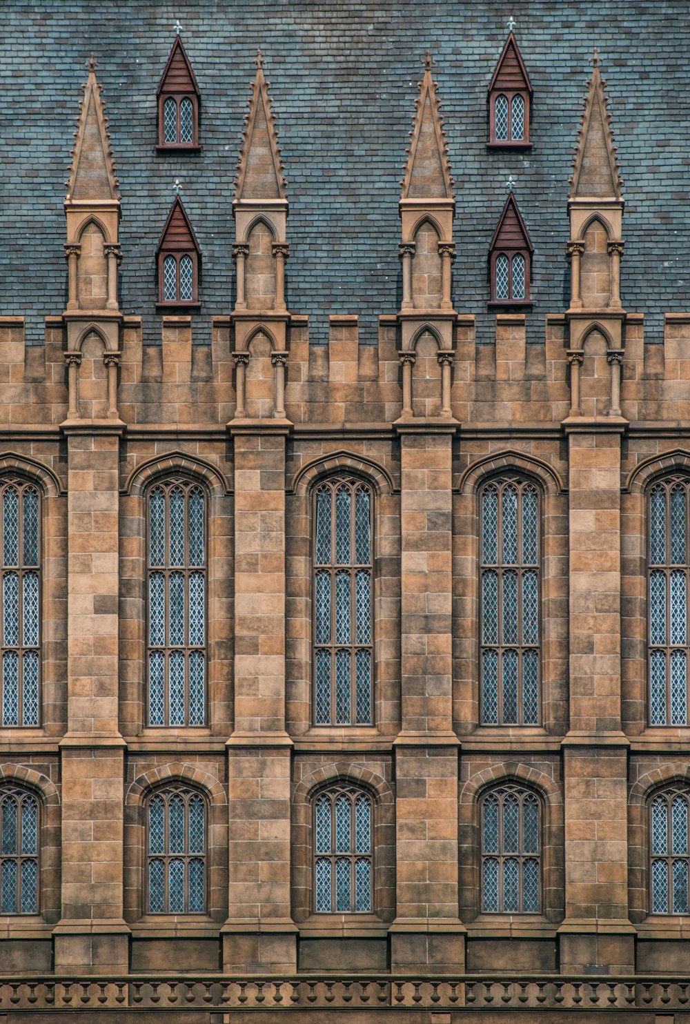 a building with many windows