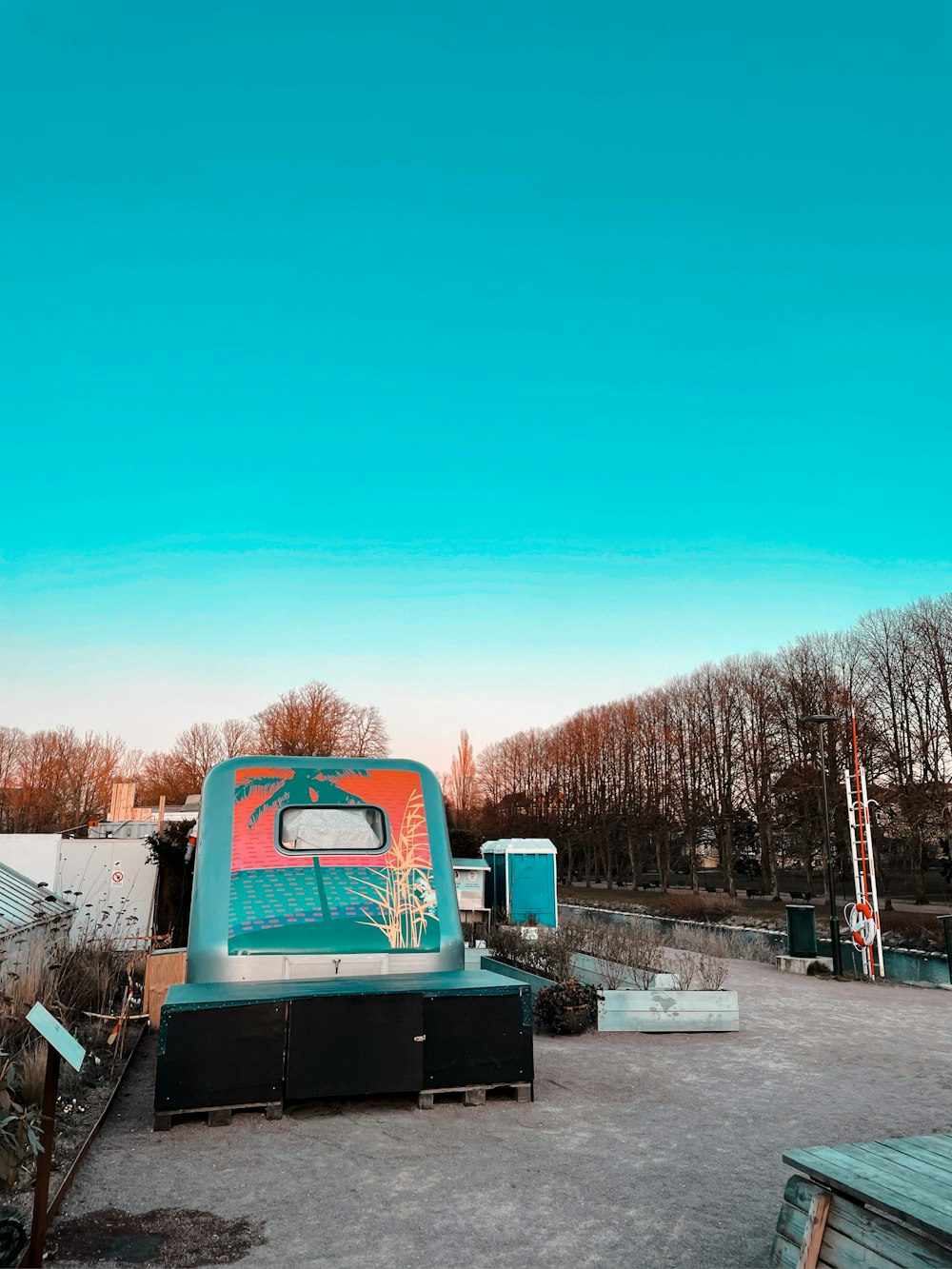 a blue and white train car