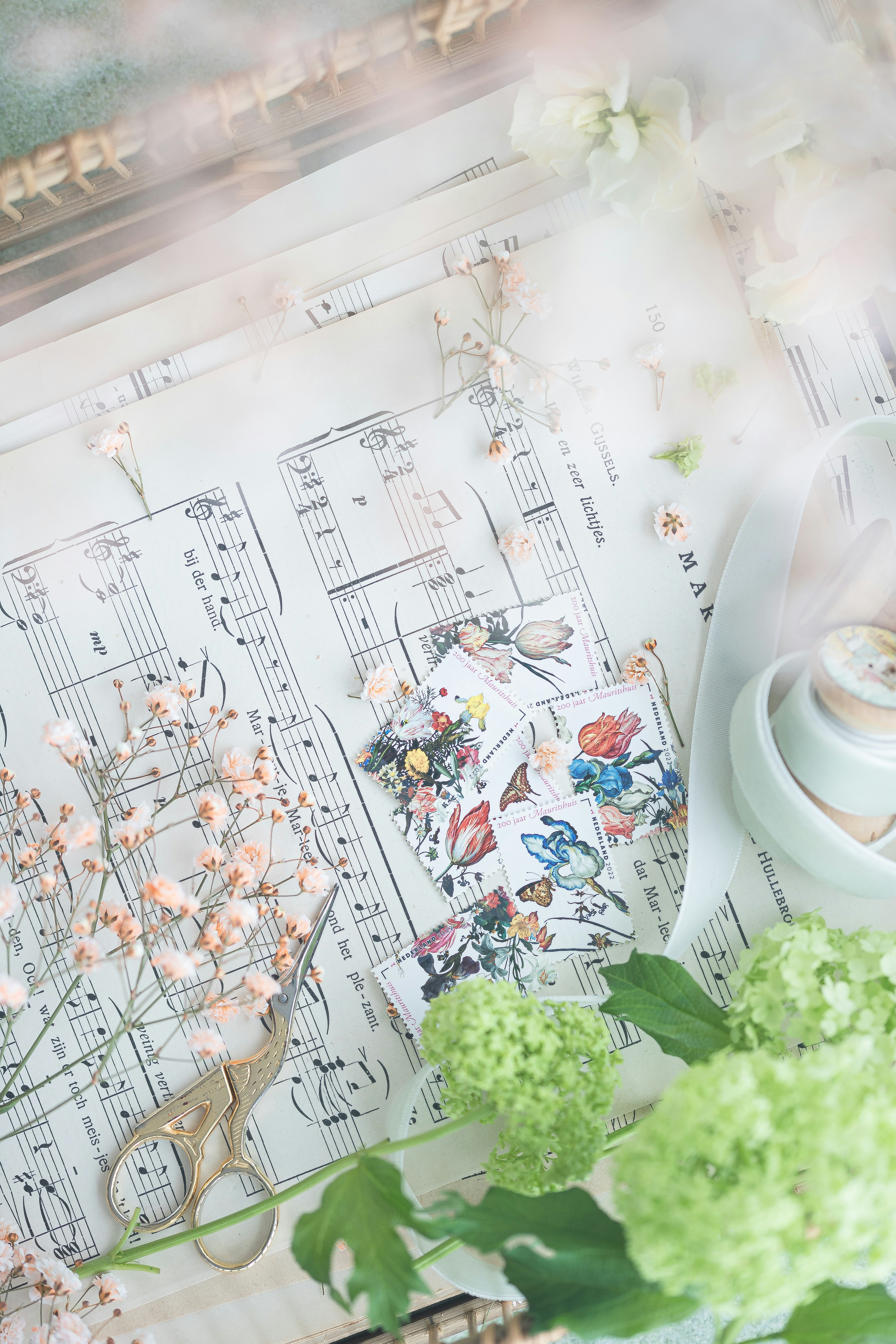 wedding planning pastel, wallpaper, Wedding Planning with a Full-Time Job 5