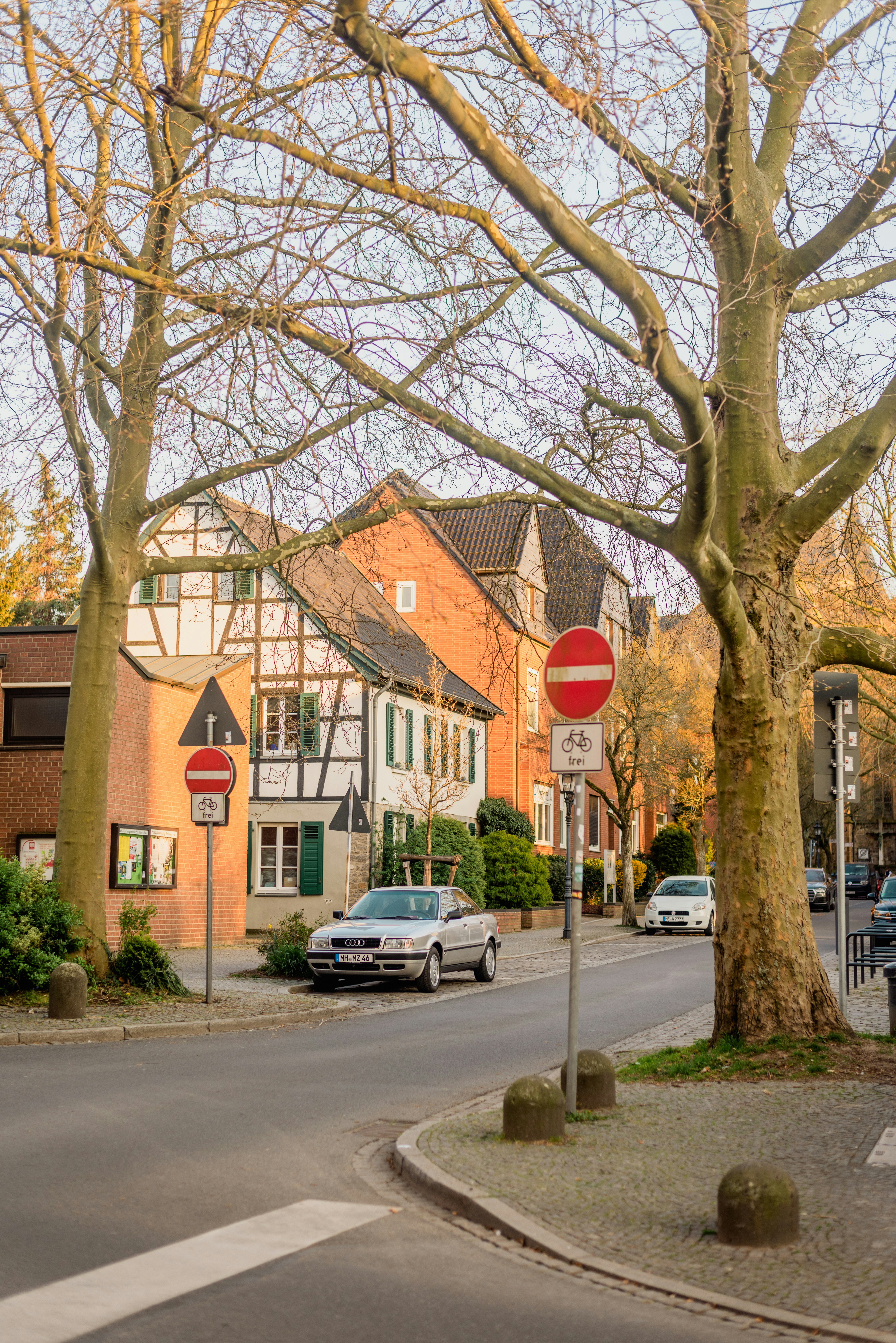 Photo by eugenivy_now